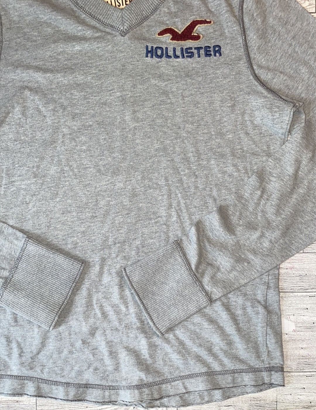 Hollister Y2K, HCO, Unisex, Lightweight, V-Neck Pullover Sweater Size US S / EU 44-46 / 1 - 10 Thumbnail