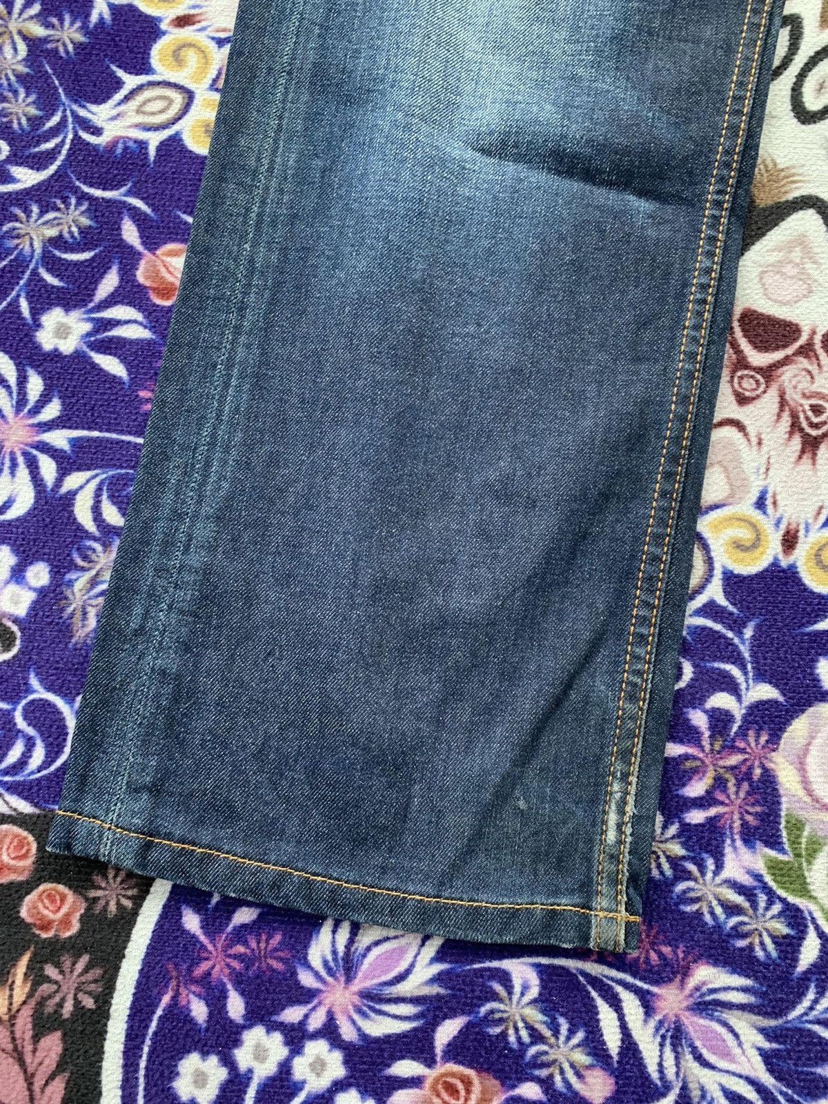 Levi's Vintage Clothing Levis 505 Faded Wash Denim Size US 32 / EU 48 - 3 Thumbnail