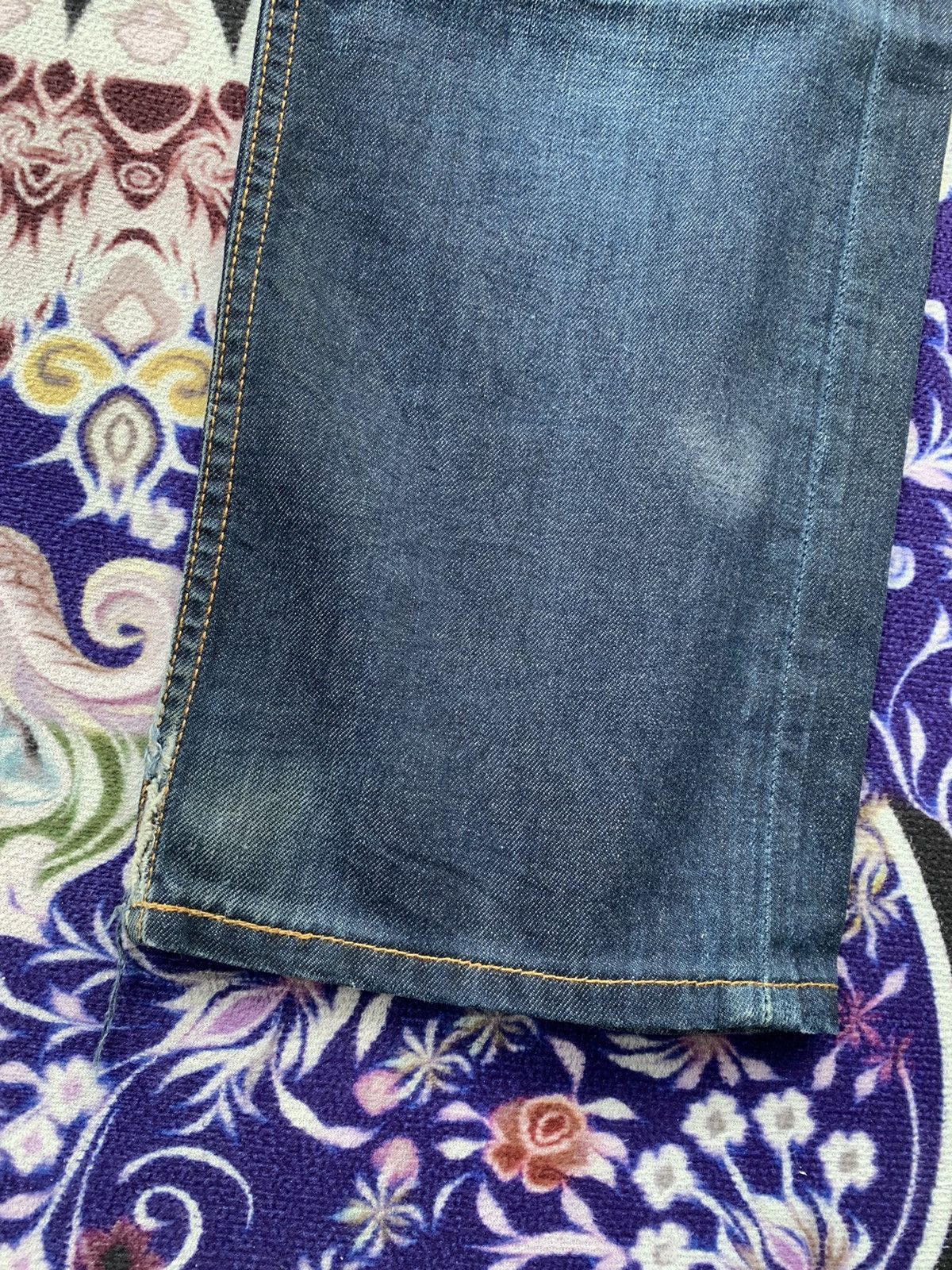 Levi's Vintage Clothing Levis 505 Faded Wash Denim Size US 32 / EU 48 - 2 Thumbnail