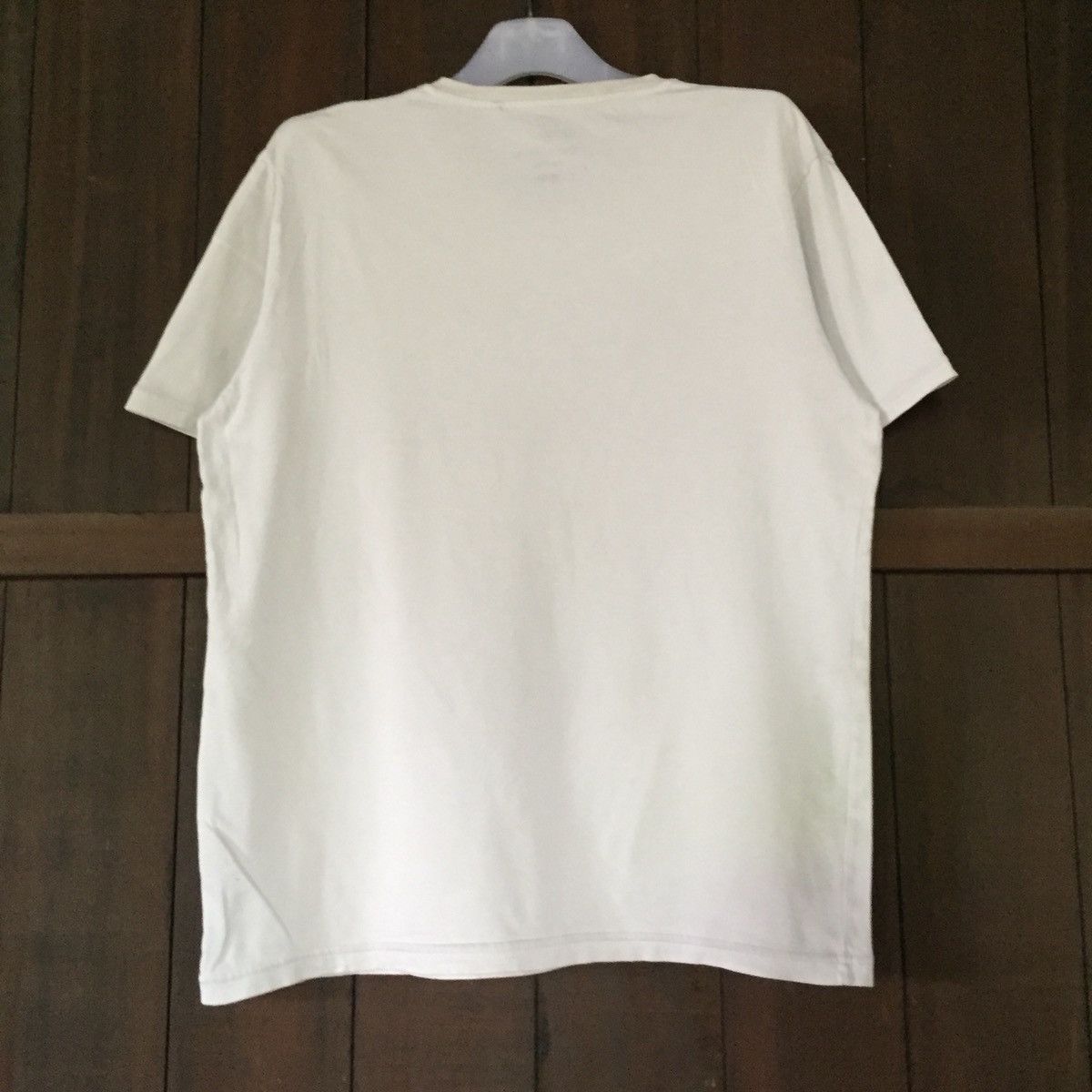 Uniqlo UNIQLO X JACKSON POLLOCK t shirt spell out big design Size US M / EU 48-50 / 2 - 6 Thumbnail
