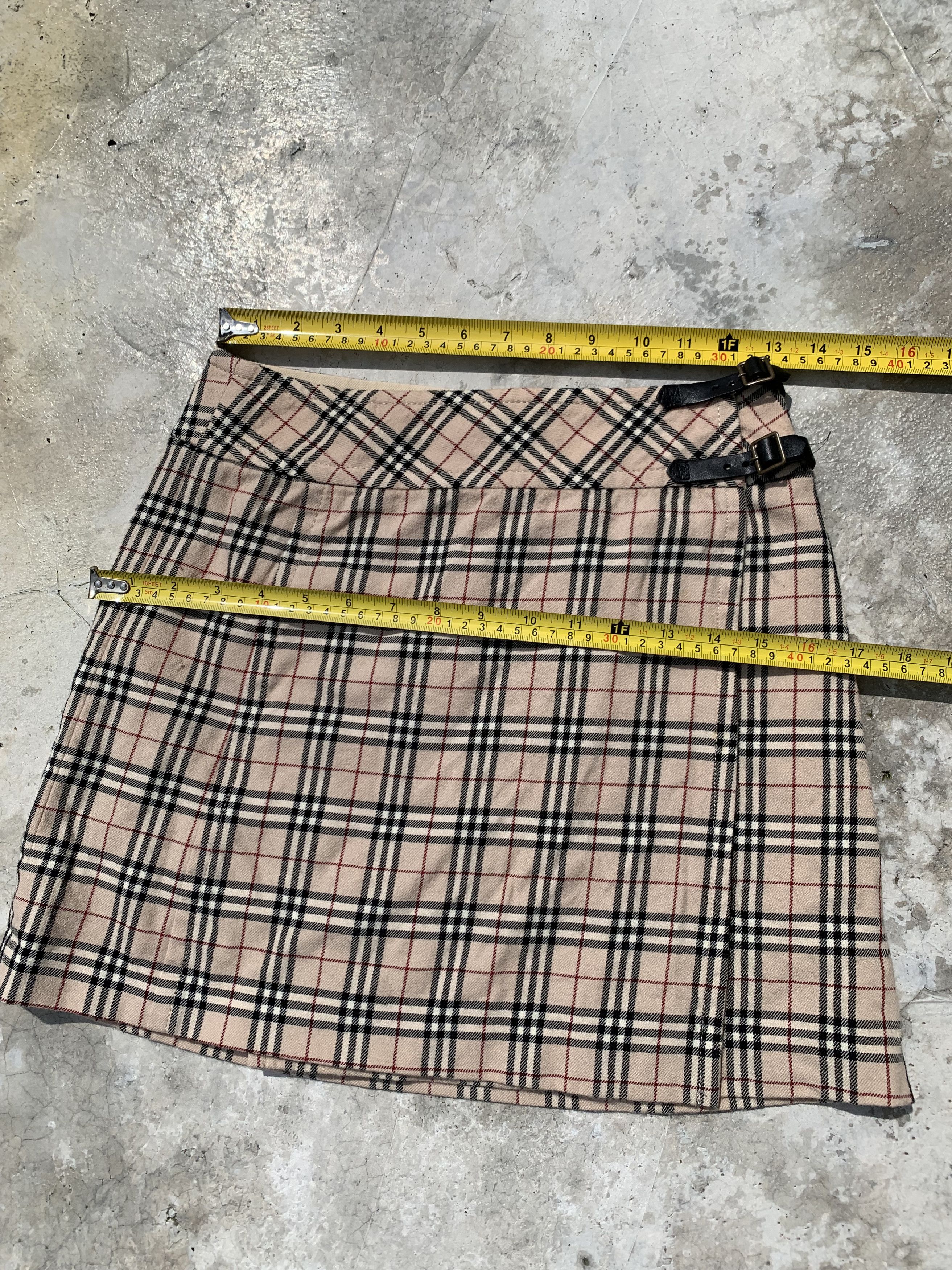 Burberry Vintage Burberry Nova Check Skirt Size 26" / US 2 / IT 38 - 6 Thumbnail
