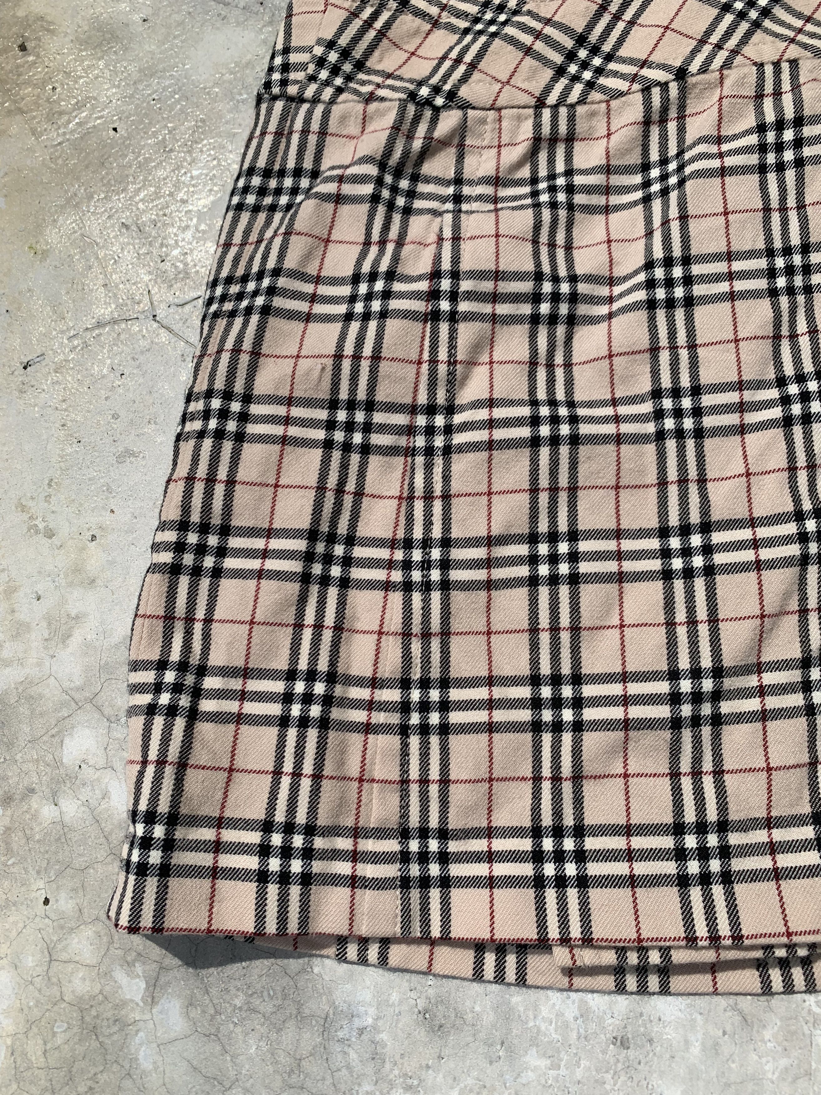 Burberry Vintage Burberry Nova Check Skirt Size 26" / US 2 / IT 38 - 4 Thumbnail