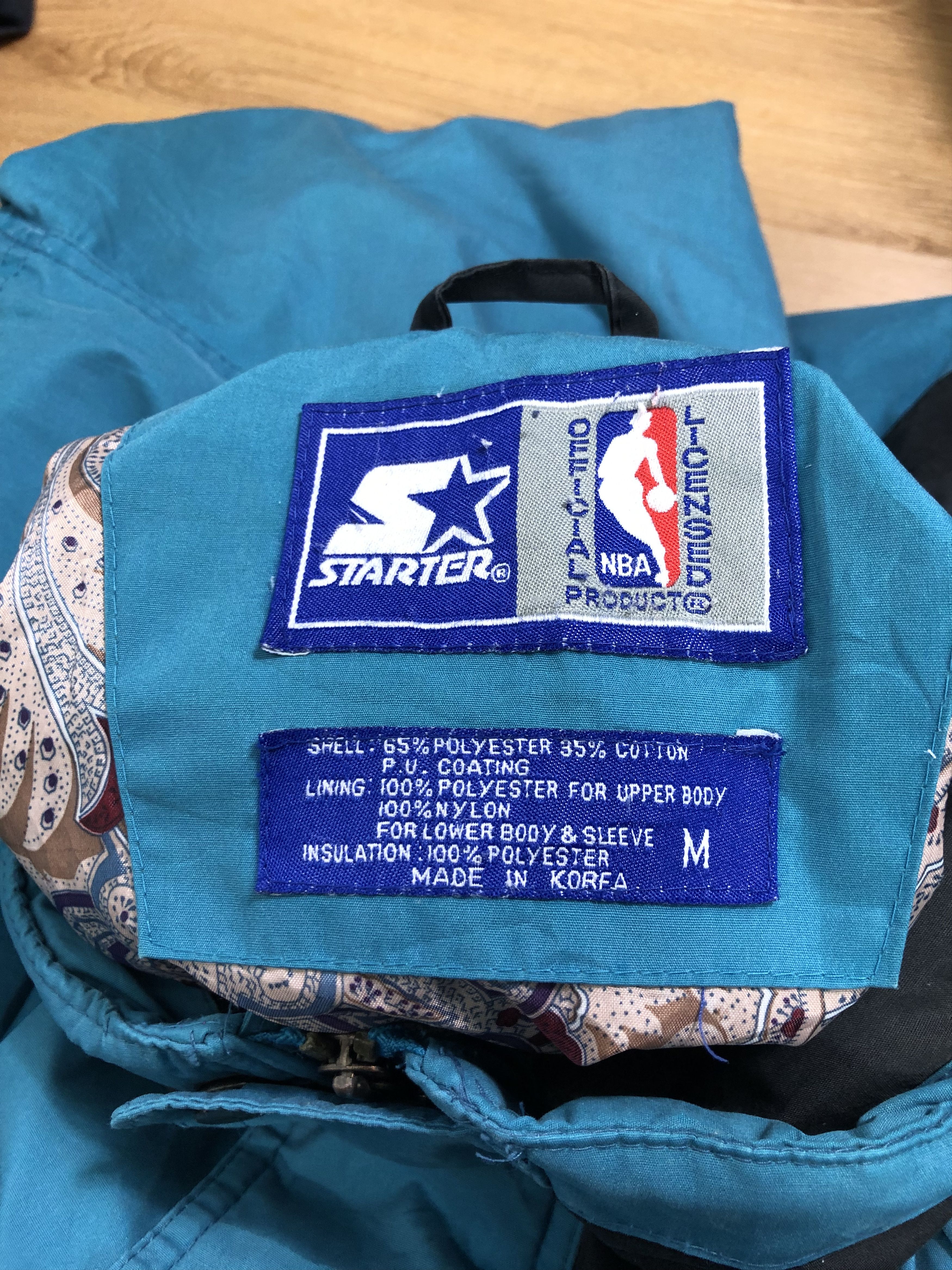 RARE🔥VINTAGE 90’S HORNETS PAISLEY BY STARTER BAGGY PARKA