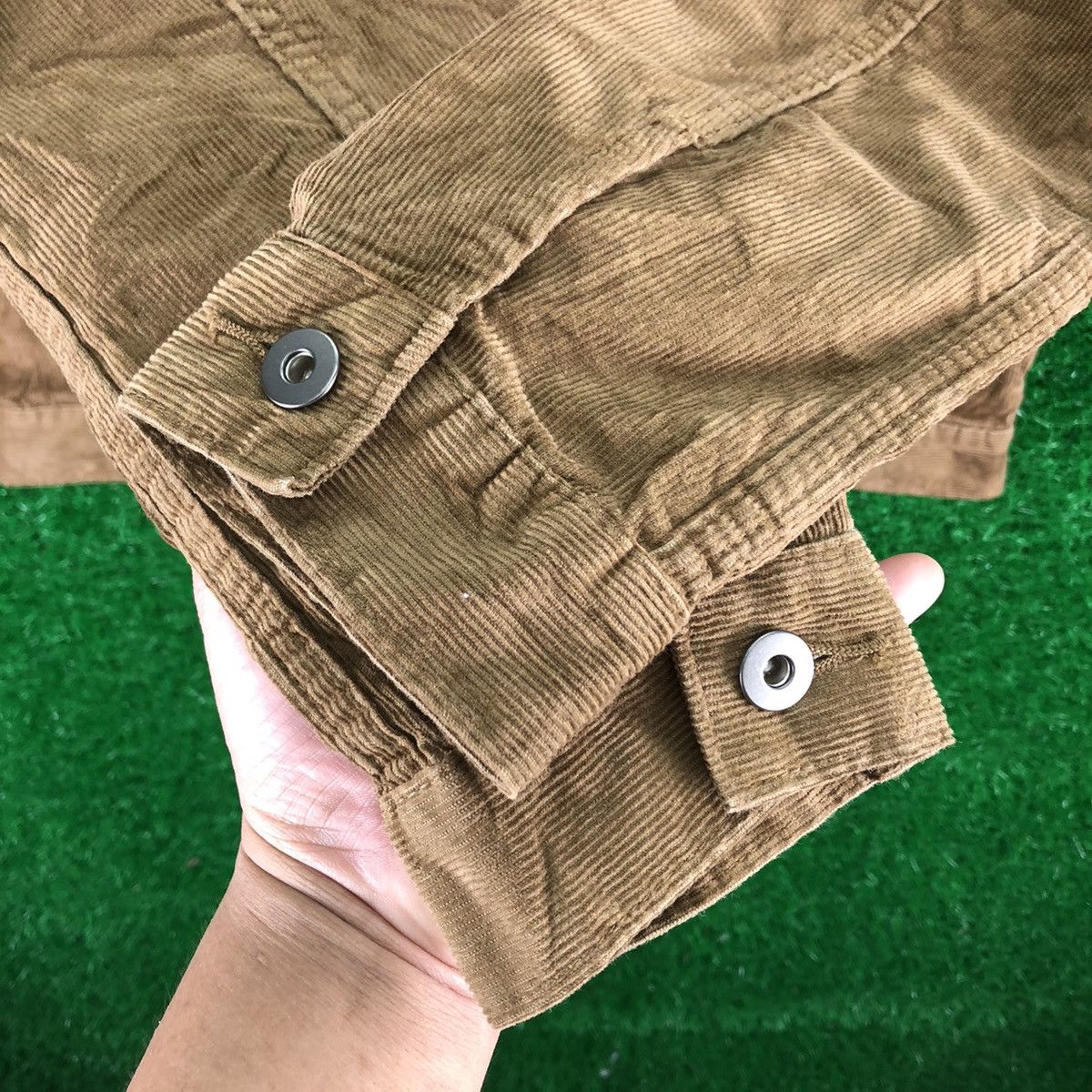 Uniqlo Uniqlo Corduroy Trucker Jacket Donut Button Hype Color Size US M / EU 48-50 / 2 - 9 Thumbnail