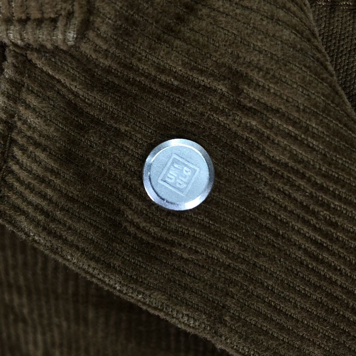 Uniqlo Uniqlo Corduroy Trucker Jacket Donut Button Hype Color Size US M / EU 48-50 / 2 - 12 Thumbnail