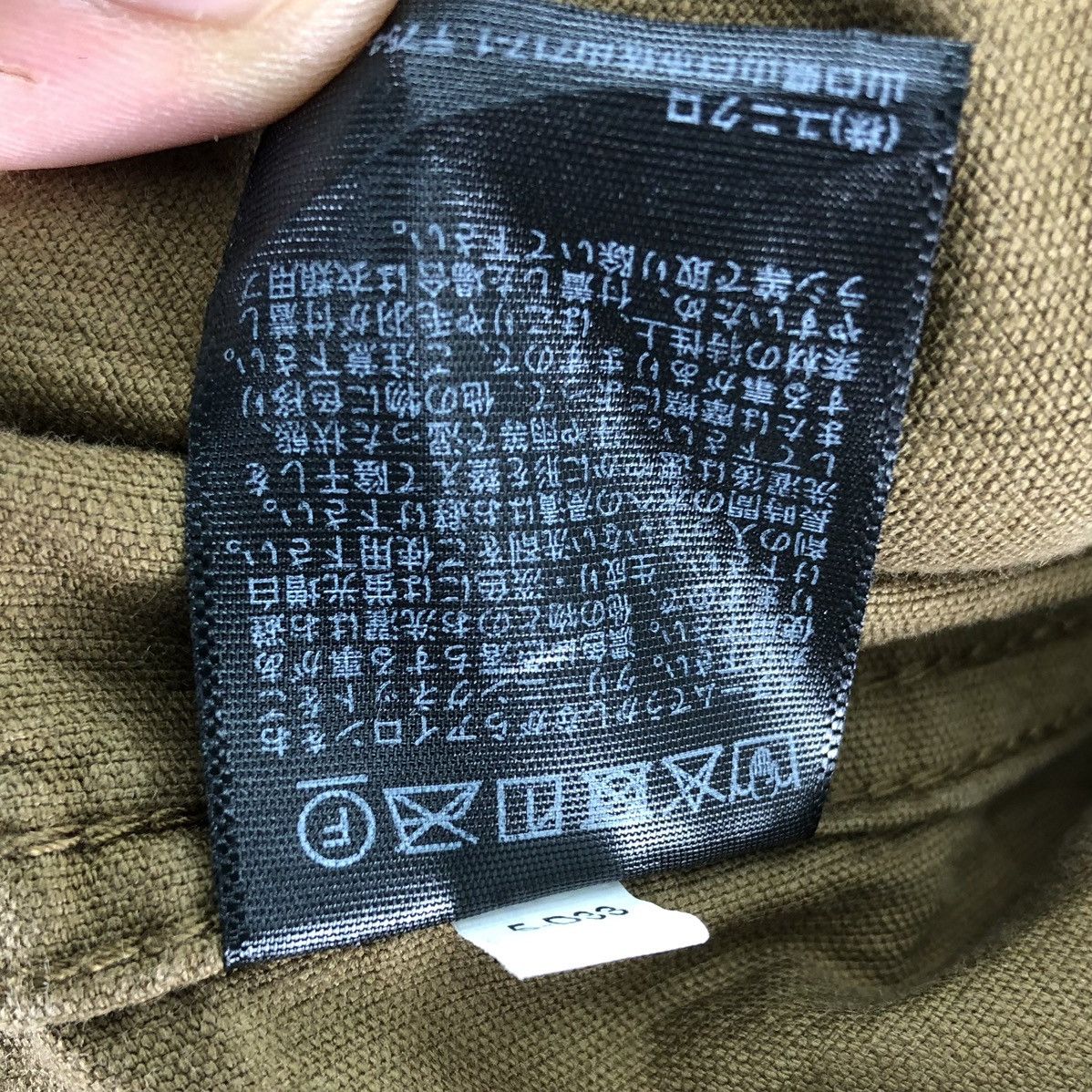 Uniqlo Uniqlo Corduroy Trucker Jacket Donut Button Hype Color Size US M / EU 48-50 / 2 - 15 Thumbnail