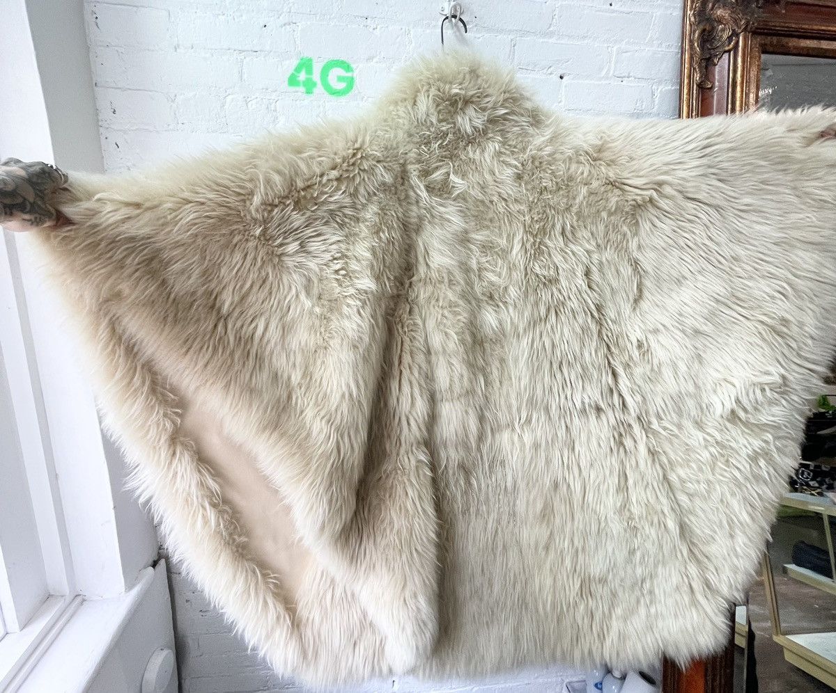Celine × Hedi Slimane CELINE 1/1 NEW RUNWAY SHEARLING FUR JACKET ONESIZE 4Gseller Size L / US 10 / IT 46 - 14 Thumbnail