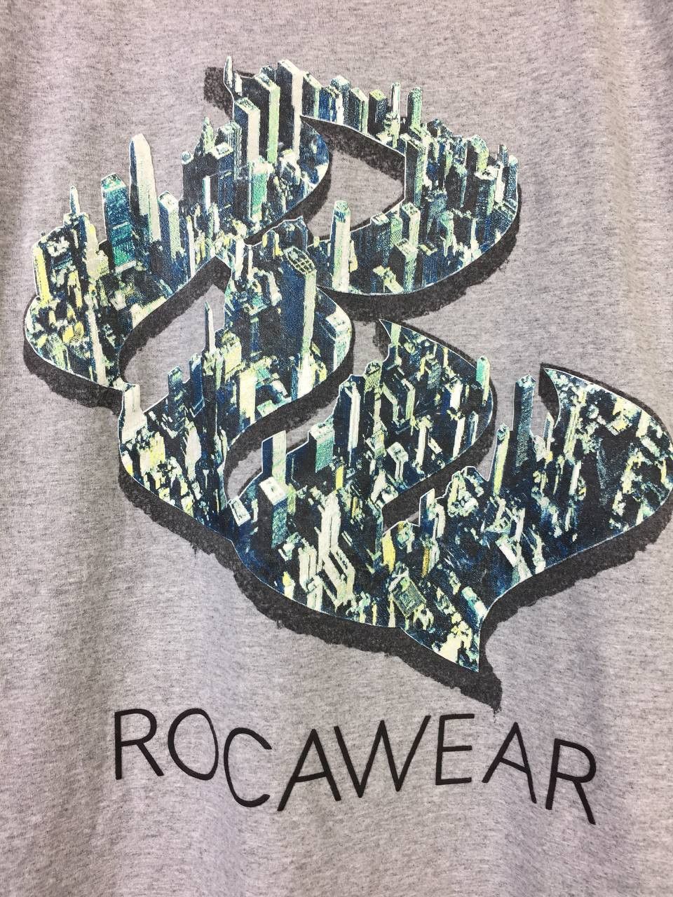 Rocawear Rocawear NYC City Logo OG Streetwear Graphic Tee Jay Z Size US L / EU 52-54 / 3 - 3 Thumbnail