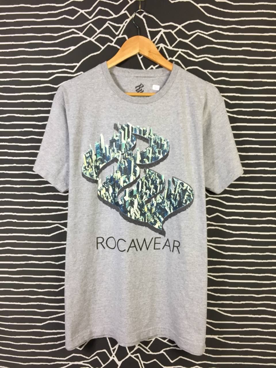 Rocawear Rocawear NYC City Logo OG Streetwear Graphic Tee Jay Z Size US L / EU 52-54 / 3 - 2 Thumbnail