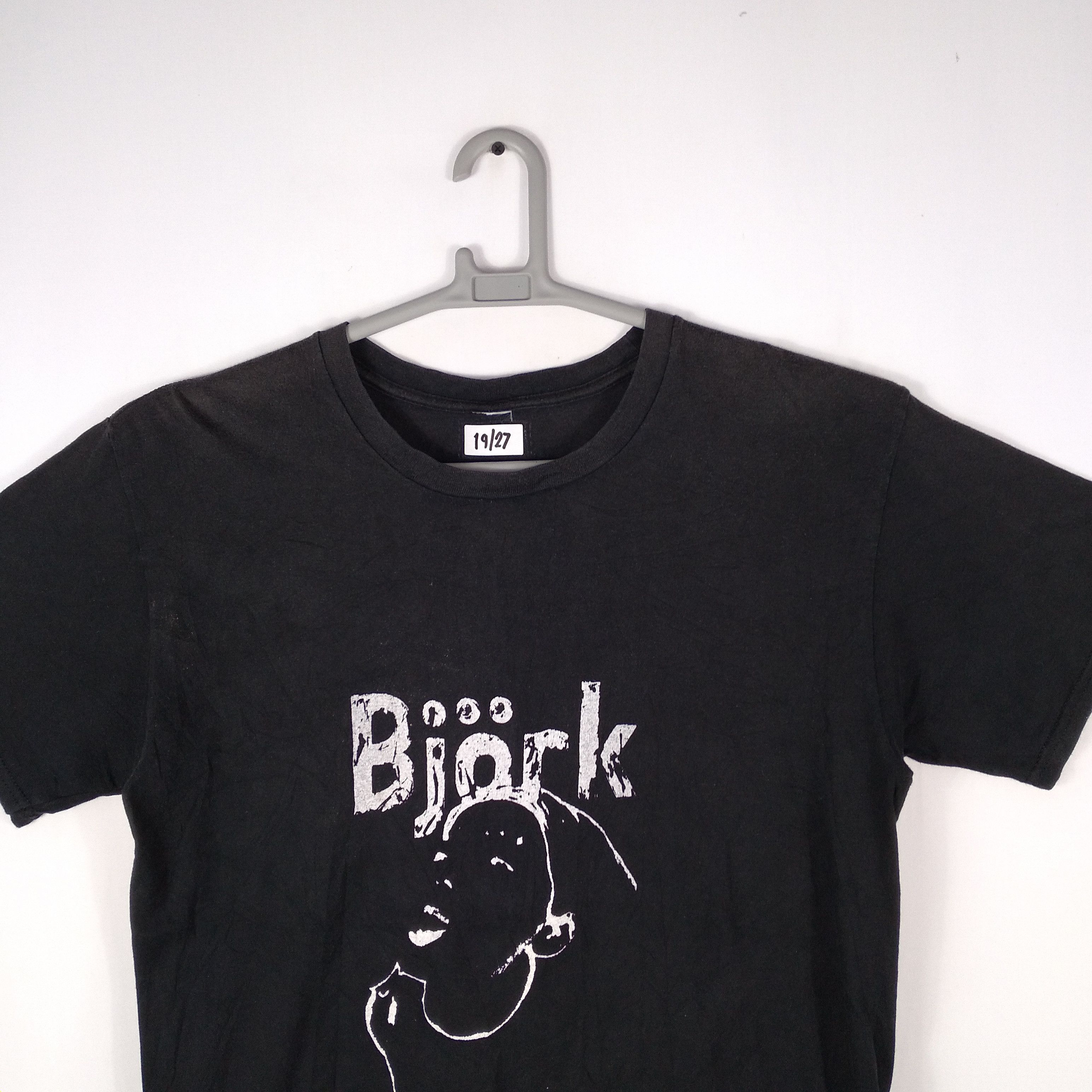 Band Tees Vintage Bjork Band Singer Promo Music Tee Size US M / EU 48-50 / 2 - 2 Thumbnail