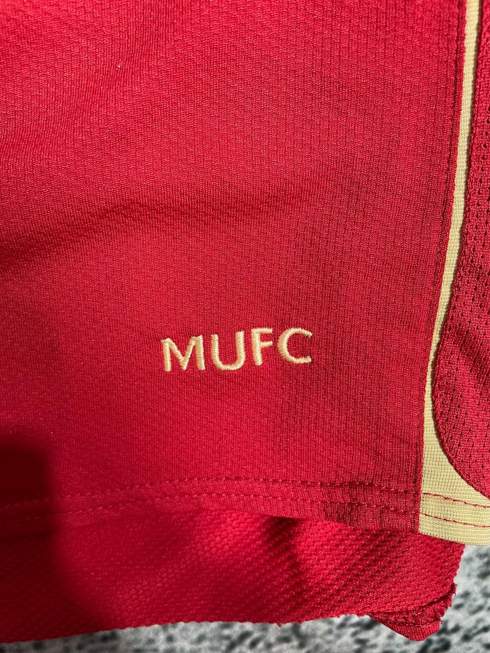 Nike × Vintage Nike X Manchester United vintage jersey Size US M / EU 48-50 / 2 - 4 Thumbnail