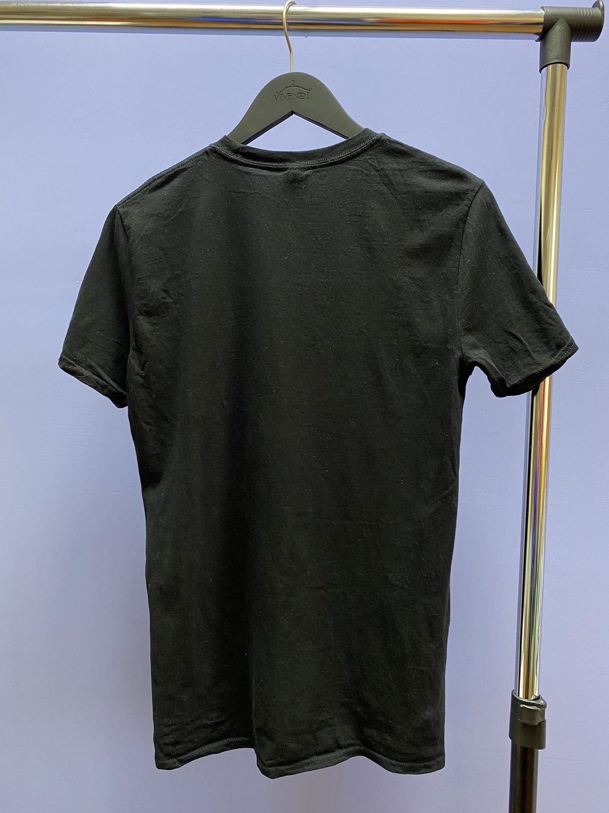 Band Tees Madness Band T Shirt Entertaining British Public Since 1979 Size US M / EU 48-50 / 2 - 8 Thumbnail