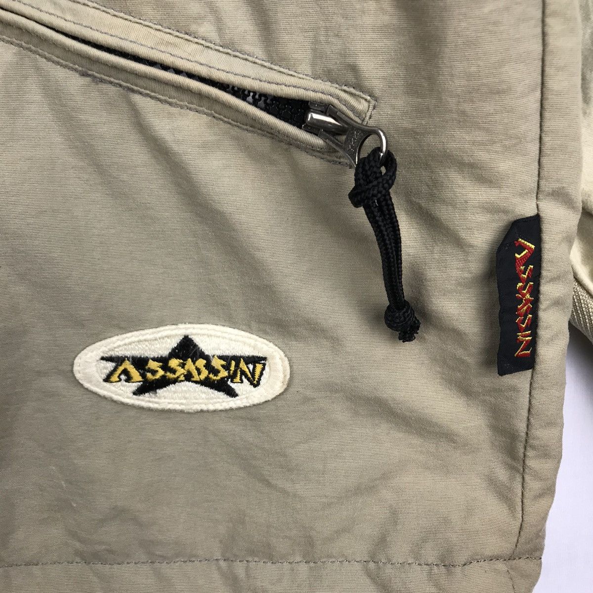 Vintage Vintage Assassin Snowboard Jacket Size US M / EU 48-50 / 2 - 6 Thumbnail