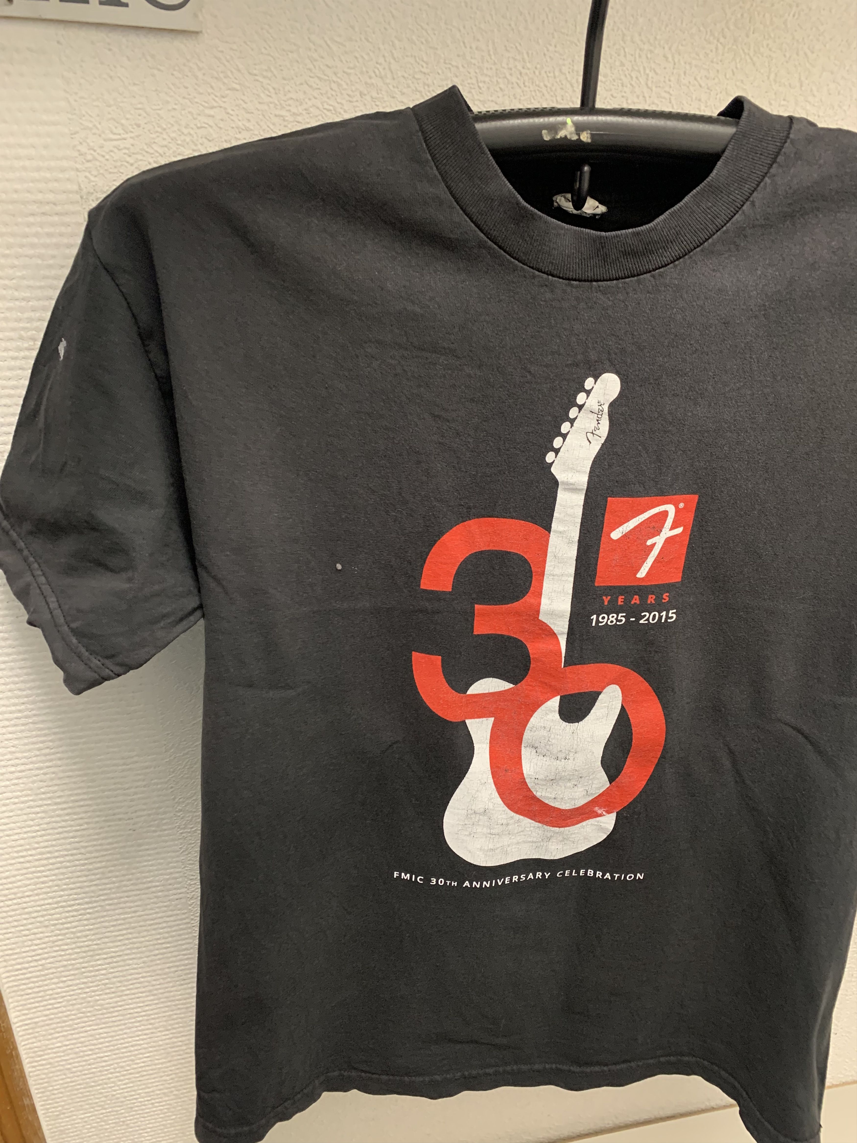 Vintage Fender vintage t-shirt 30-th anniversary 1985-2015 L Size US L / EU 52-54 / 3 - 2 Thumbnail