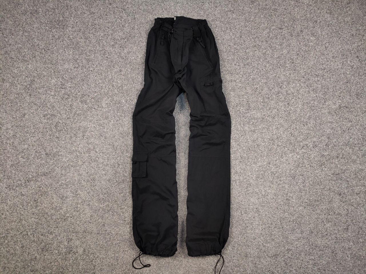 Japanese Brand Vintage 90's Japanese Parachute Cargo Black Pants Y2K Style Size 34" / US 12 / IT 48 - 1 Thumbnail