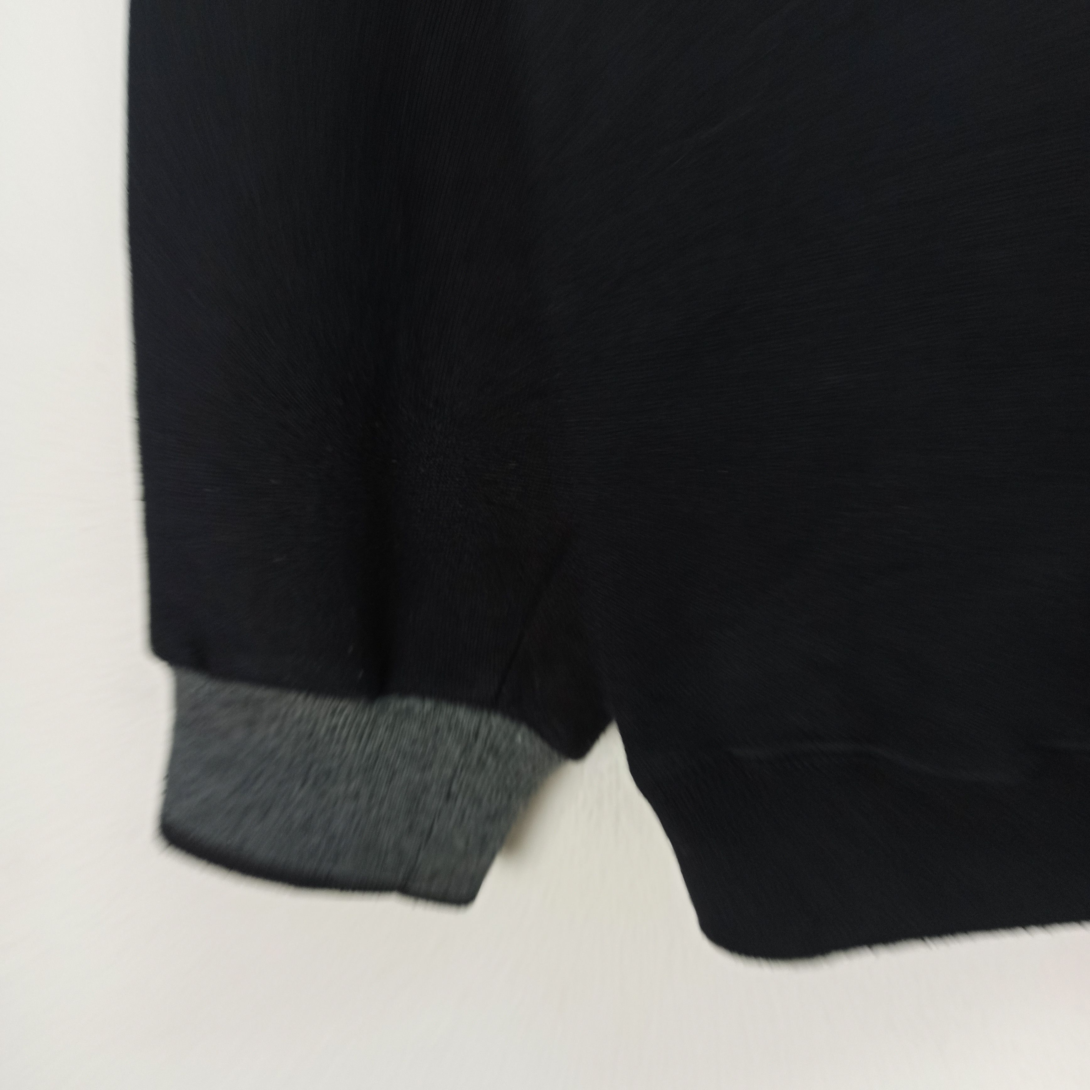 Japanese Brand 🔥STEALS🔥 Rare Suntory Coffee Boss Sweatshirt VNeck Size US L / EU 52-54 / 3 - 5 Thumbnail