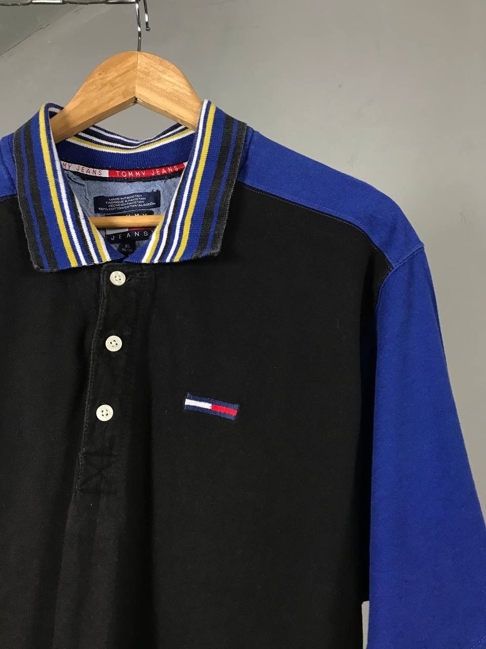 Tommy Hilfiger Tommy Hilfiger vintage luxury streetwear polo tee Size US XL / EU 56 / 4 - 2 Thumbnail