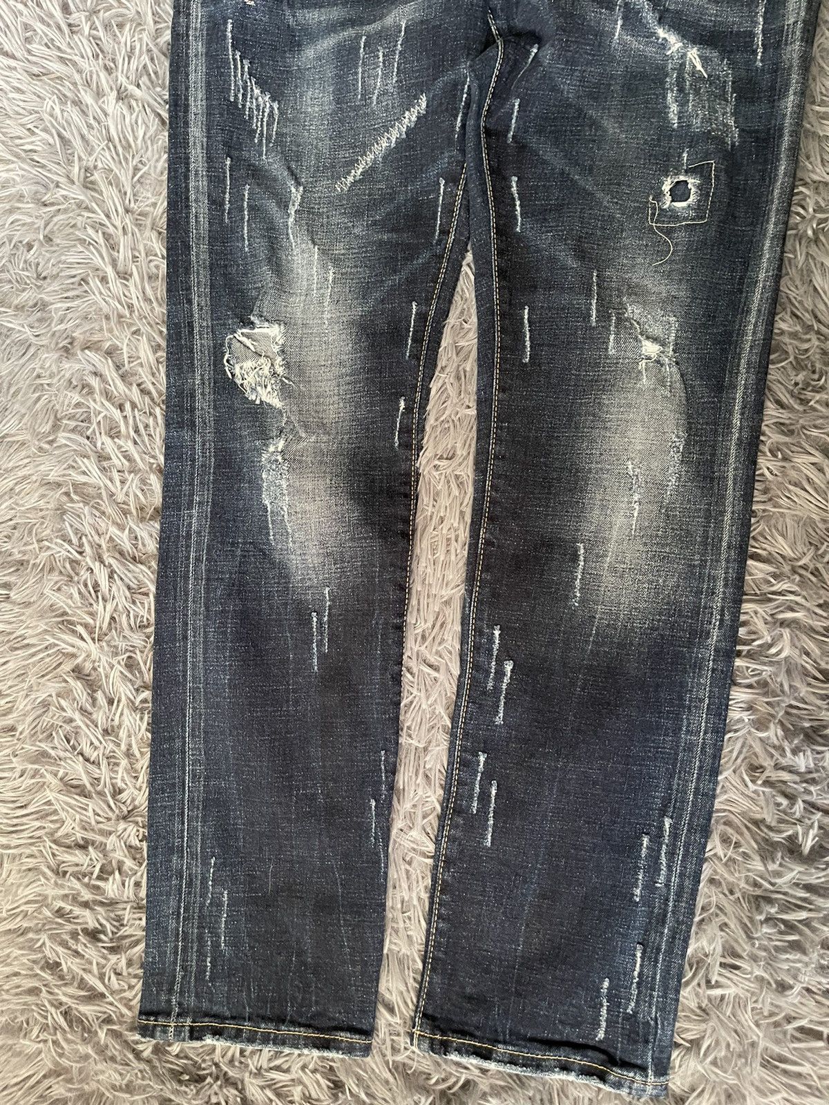Dsquared2 × Japanese Brand Dsquared2 faded distressed Y2K Japanese style jeans Size US 36 / EU 52 - 5 Thumbnail