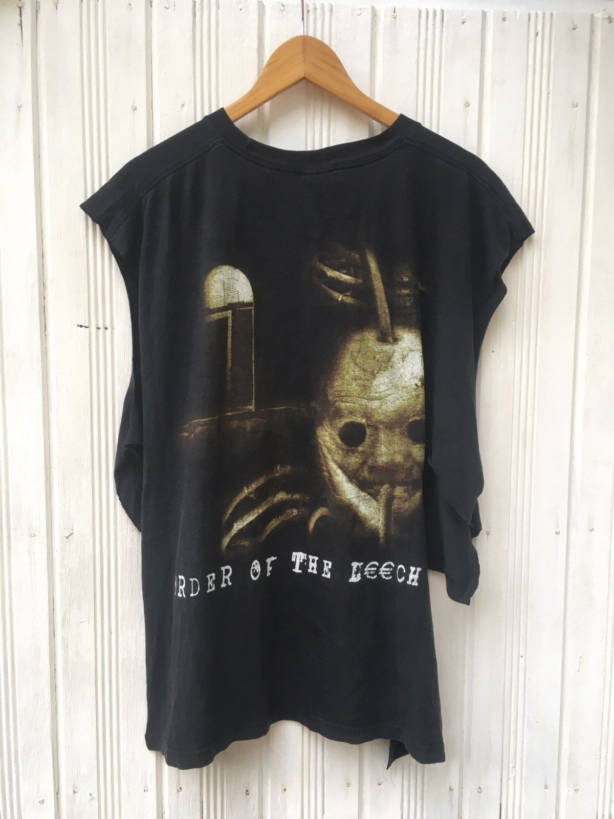 Band Tees × Vintage Vintage Napalm Death Order Of The Leech Distressed Shirt Size US L / EU 52-54 / 3 - 2 Thumbnail
