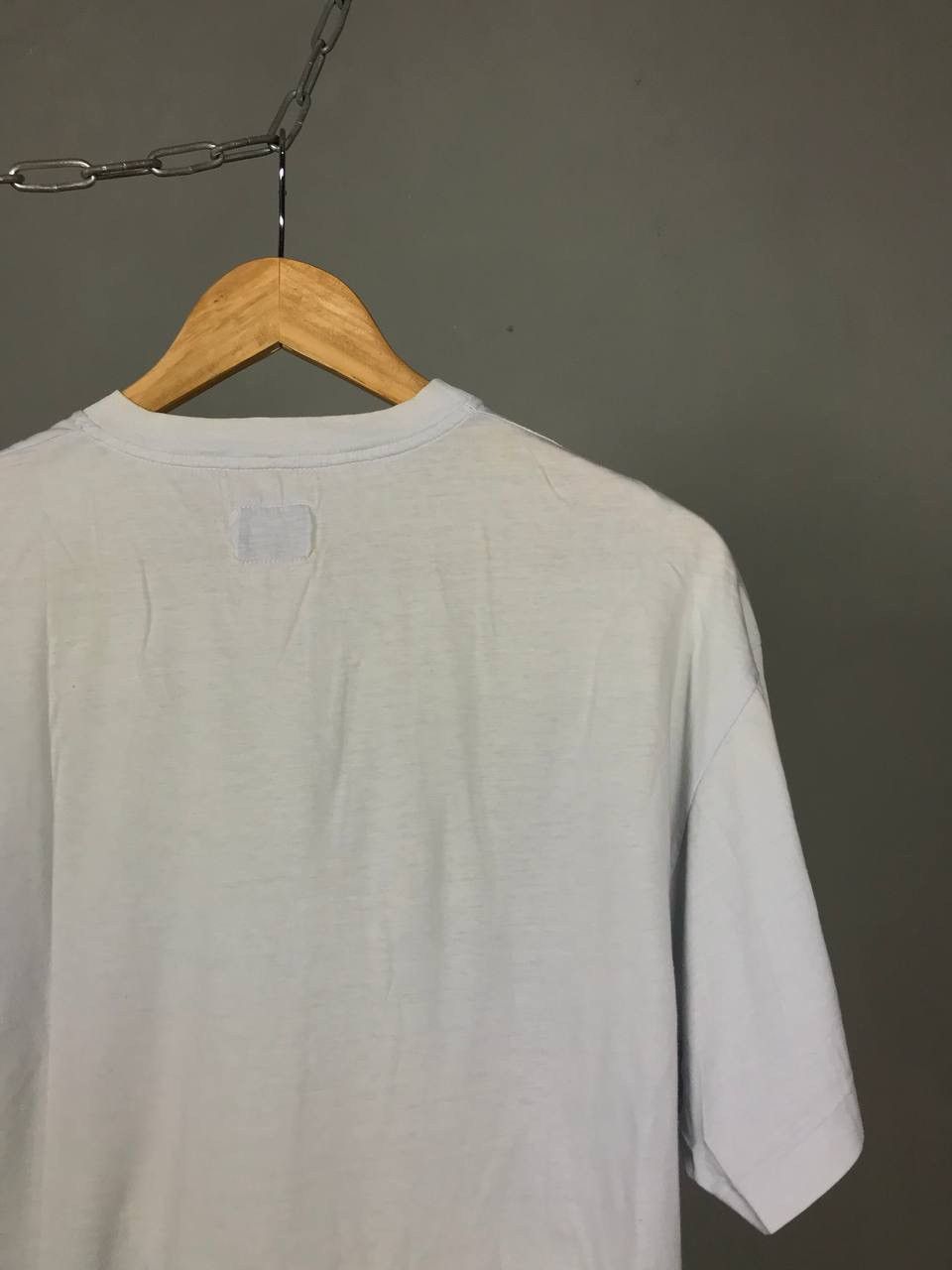 Valentino Valentino rare luxury big center logo tee Size US M / EU 48-50 / 2 - 7 Thumbnail