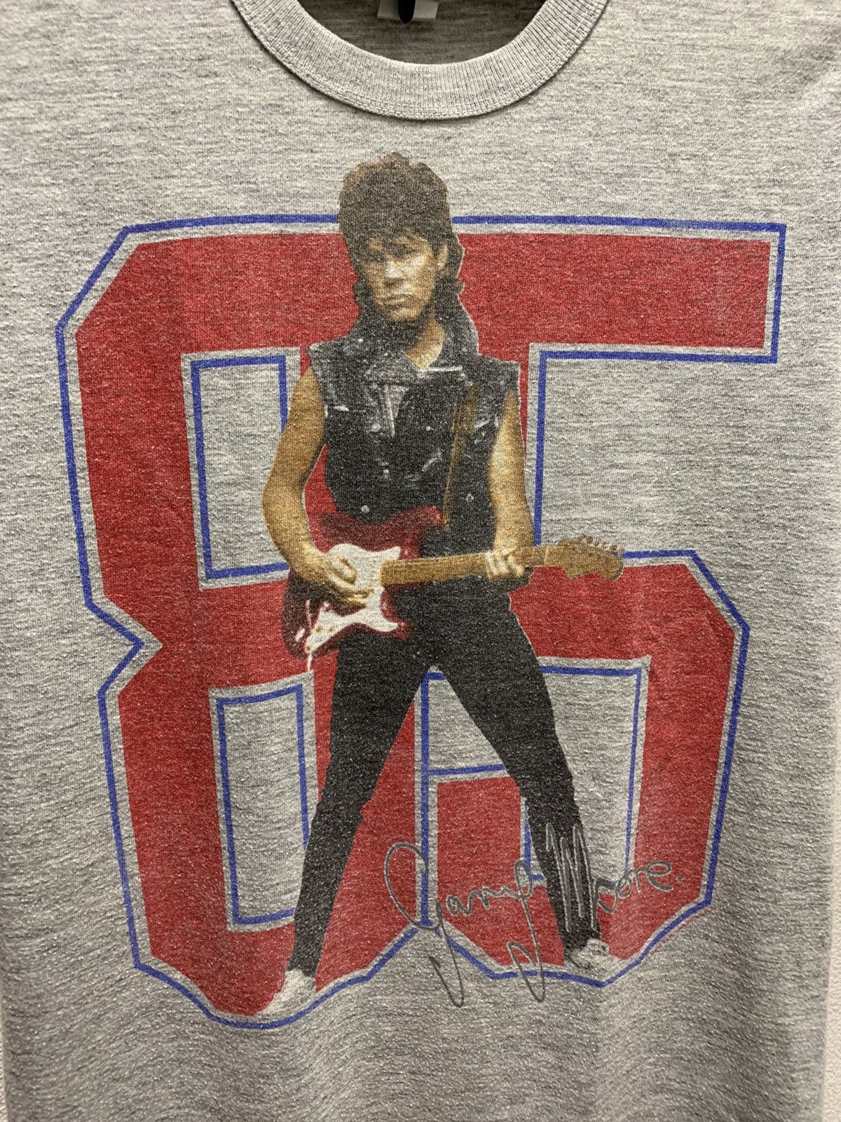 Band Tees Gary Moore live in 1985 vintage tour rock band t-shirt M sz Size US M / EU 48-50 / 2 - 3 Thumbnail
