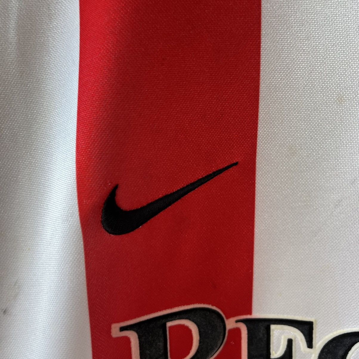 Nike 2000/01 NIKE SUNDERLAND HOME LONG SLEEVE SOCCER JERSEY SHIRT Size US L / EU 52-54 / 3 - 3 Thumbnail