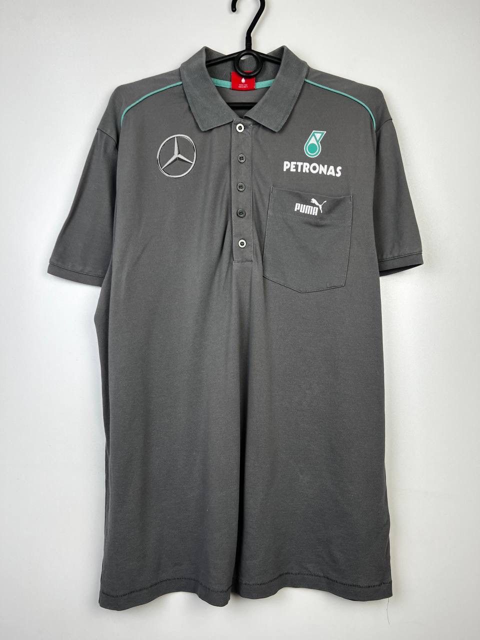 Puma Puma Mercedes Benz Petronas Racing vintage t-shirt size L Size US L / EU 52-54 / 3 - 1 Thumbnail