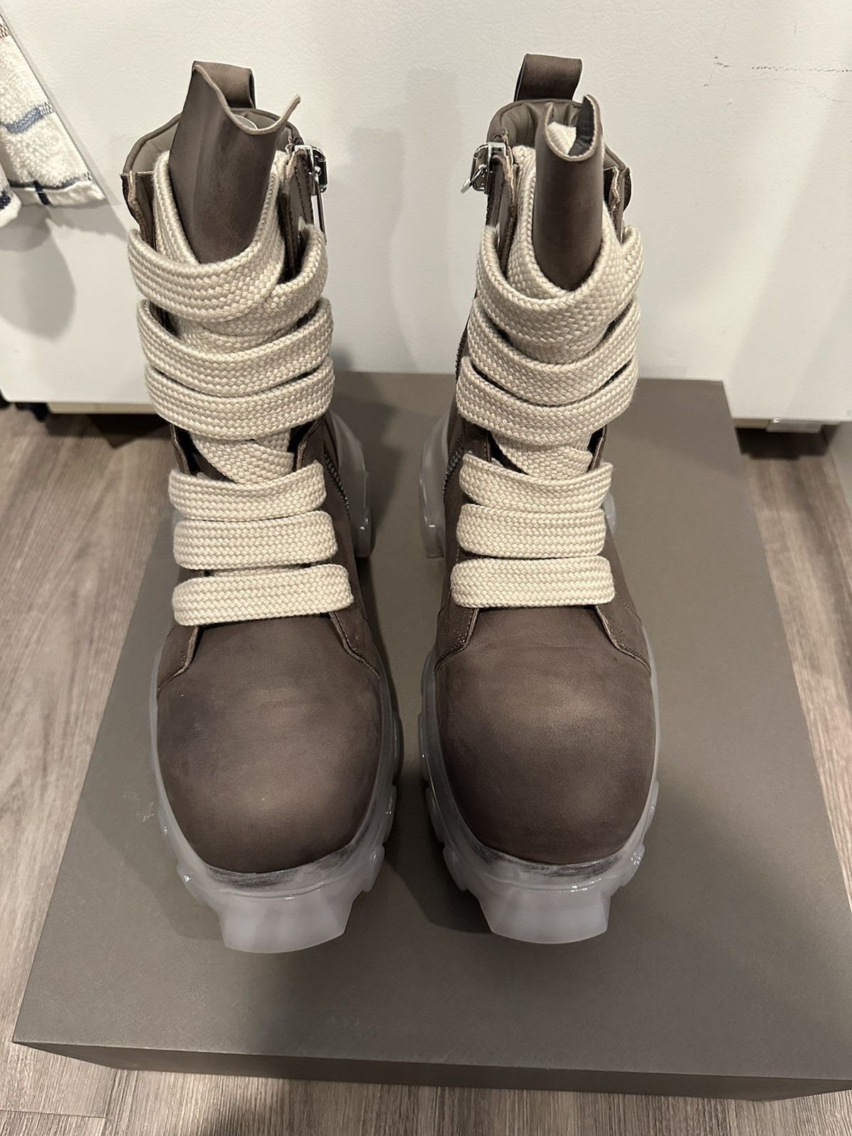 Rick Owens Rick Owens Jumbo Lace Bozo Tractor Boots Dust