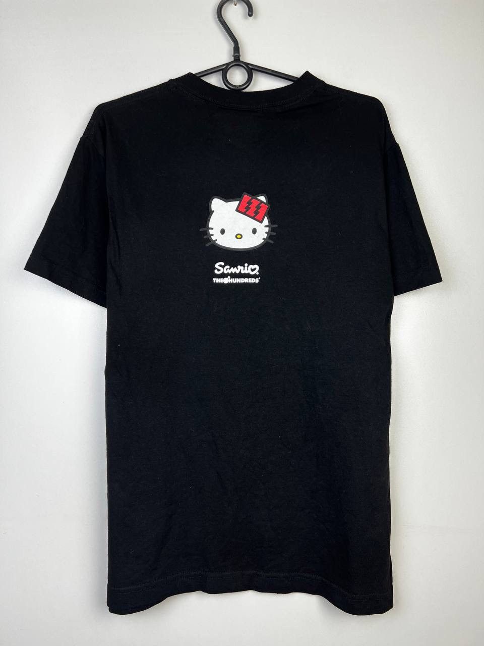 The Hundreds The Hundreds Hello Kitty t-shirt size M Size US M / EU 48-50 / 2 - 3 Thumbnail
