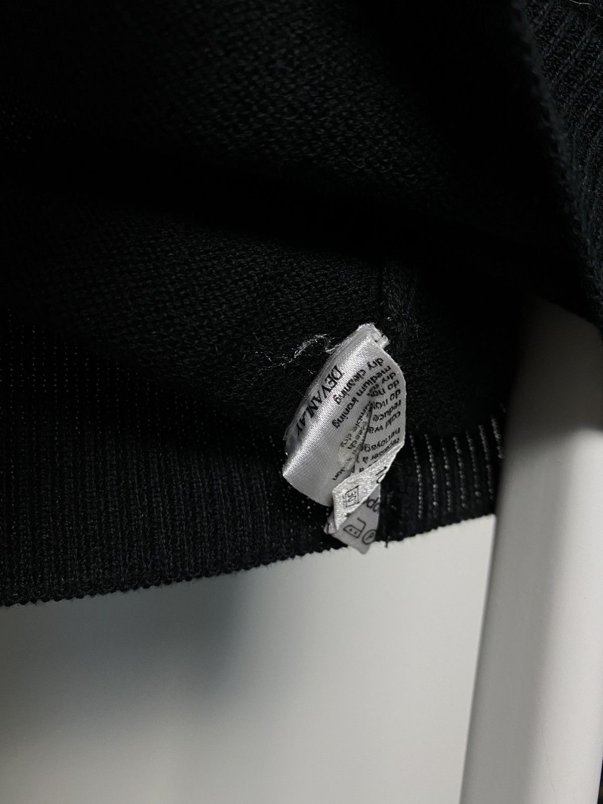 Lacoste × Vintage Lacoste vintage black sweater woollen vest small logo Size US S / EU 44-46 / 1 - 4 Thumbnail