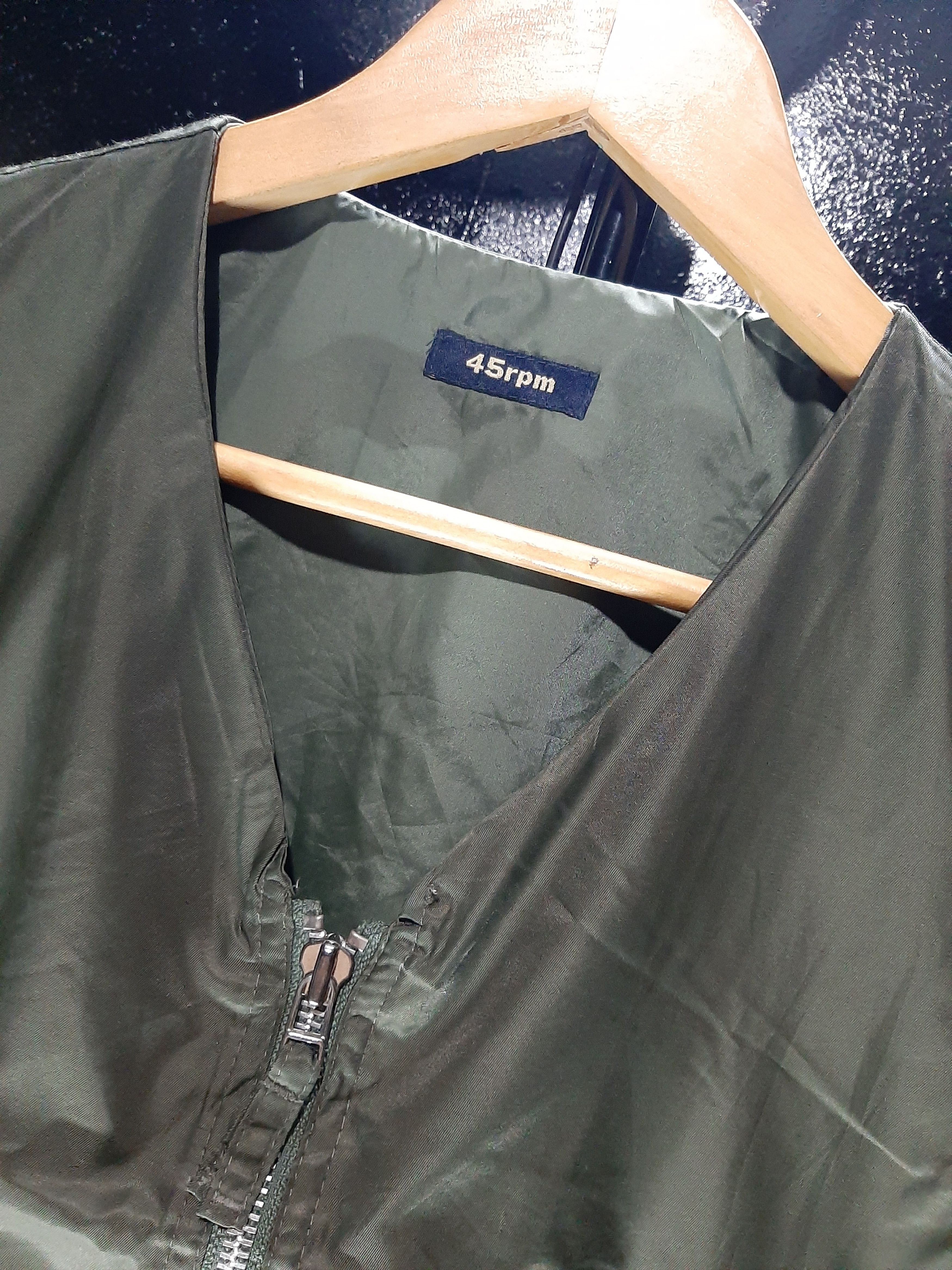 45rpm × Japanese Brand × Vintage VINTAGE 45 RPM NYLON OLIVE GREEN VEST Size US S / EU 44-46 / 1 - 2 Thumbnail