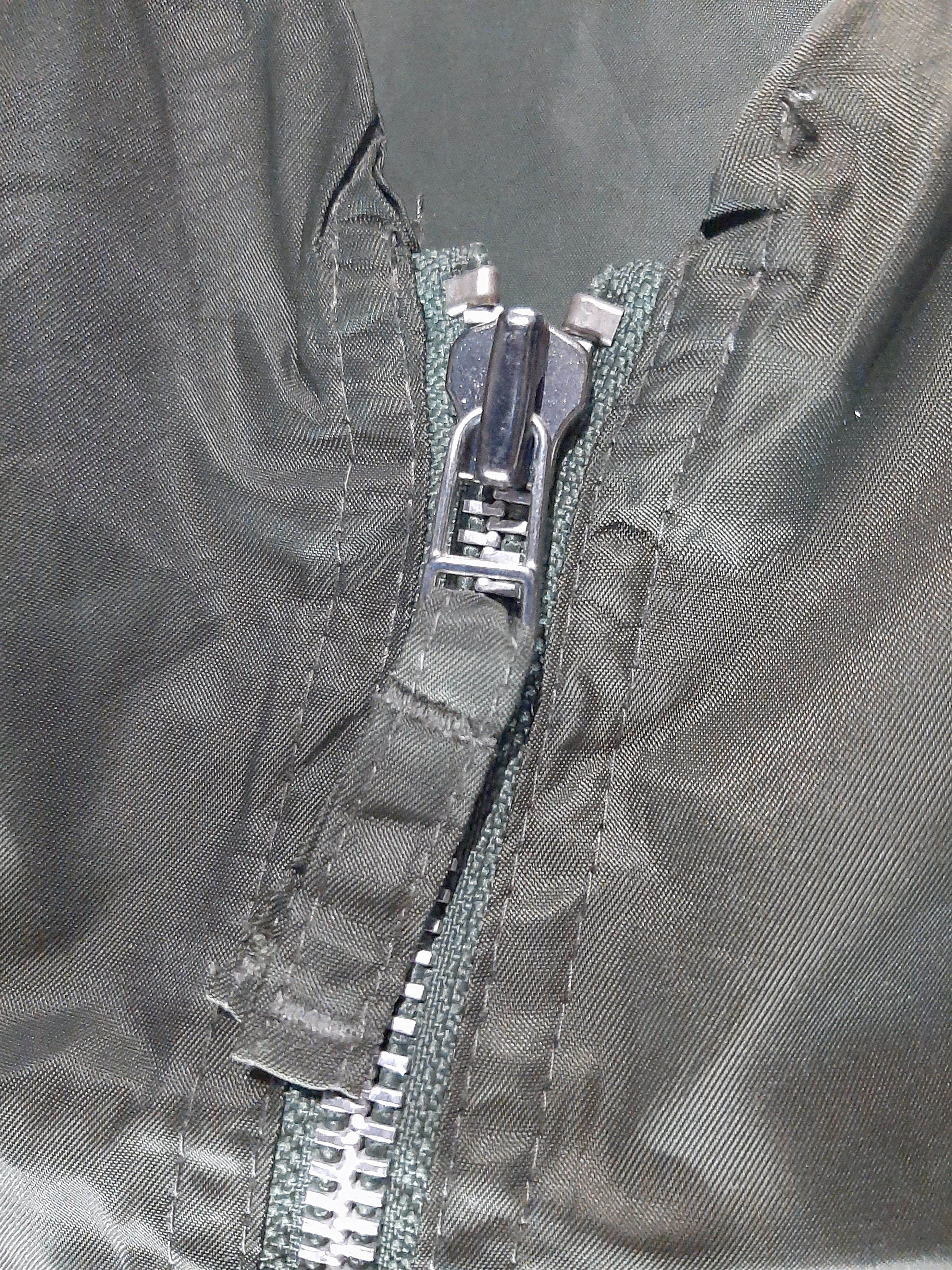 45rpm × Japanese Brand × Vintage VINTAGE 45 RPM NYLON OLIVE GREEN VEST Size US S / EU 44-46 / 1 - 3 Thumbnail