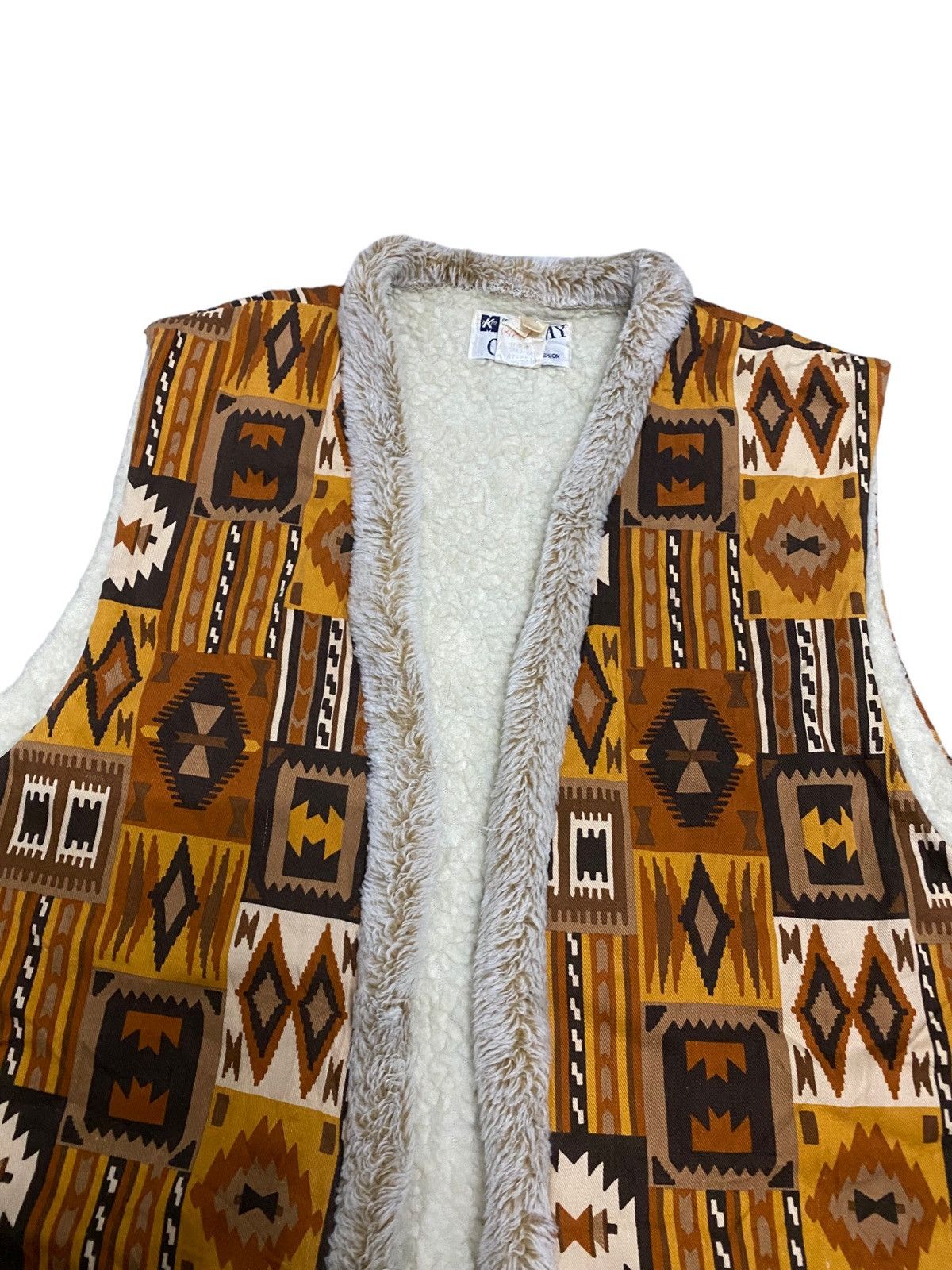 Japanese Brand × Vintage Vintage Quilmy Navajo Sherpa Vest Jacket Size US M / EU 48-50 / 2 - 4 Thumbnail