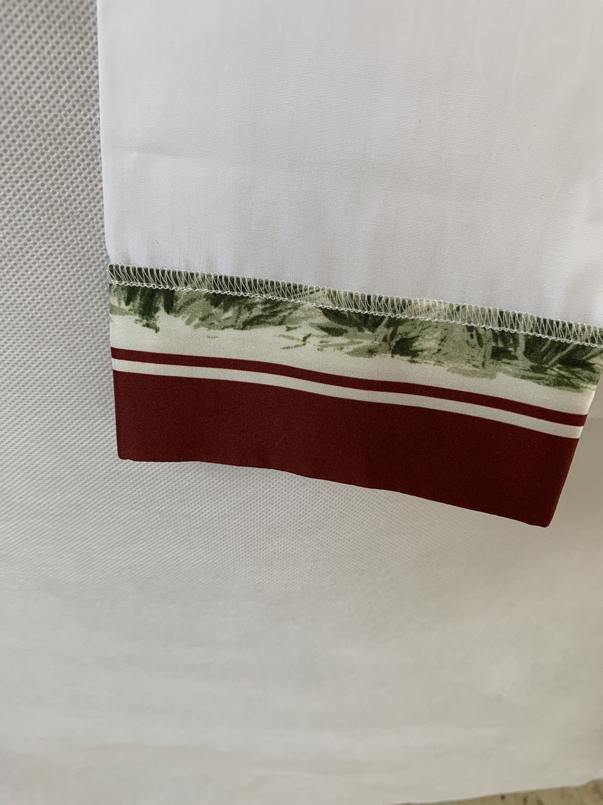 Maison Margiela White Button Up With Fox Cuff Trim Size US M / EU 48-50 / 2 - 16 Thumbnail
