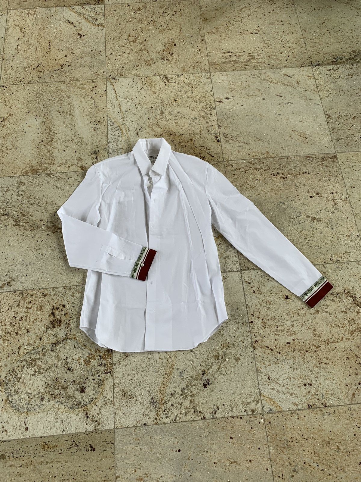 Maison Margiela White Button Up With Fox Cuff Trim Size US M / EU 48-50 / 2 - 4 Thumbnail