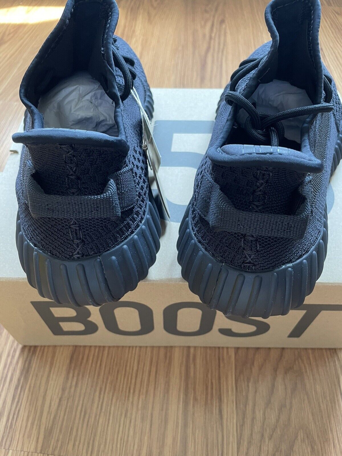 Adidas × Kanye West 9 Yeezy 350 v2 Onyx Black 2023 v1 700 Pirate Utility 500 Size US 9 / EU 42 - 5 Thumbnail