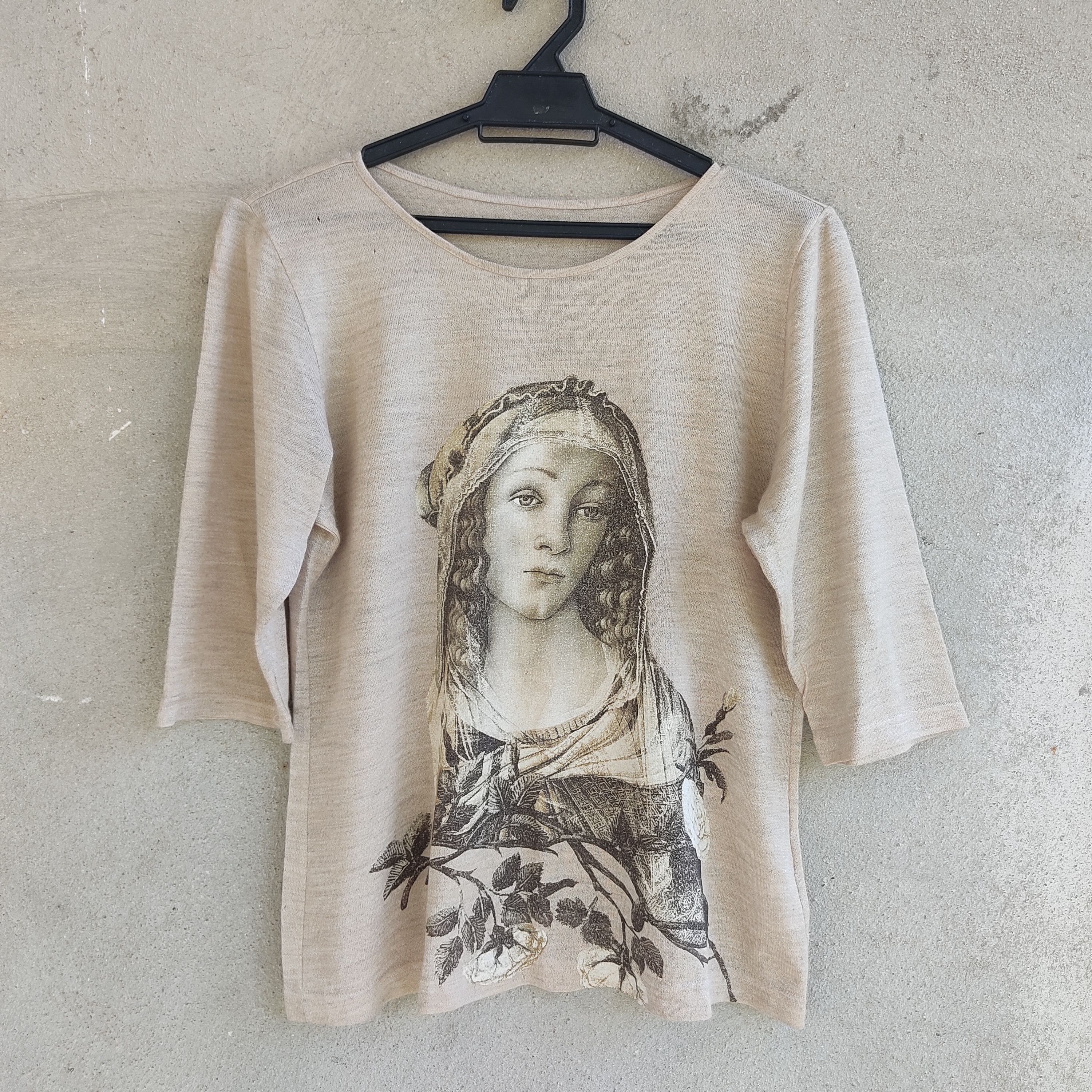Other Head Of The Women Print Art Tshirt Size ONE SIZE - 1 Thumbnail