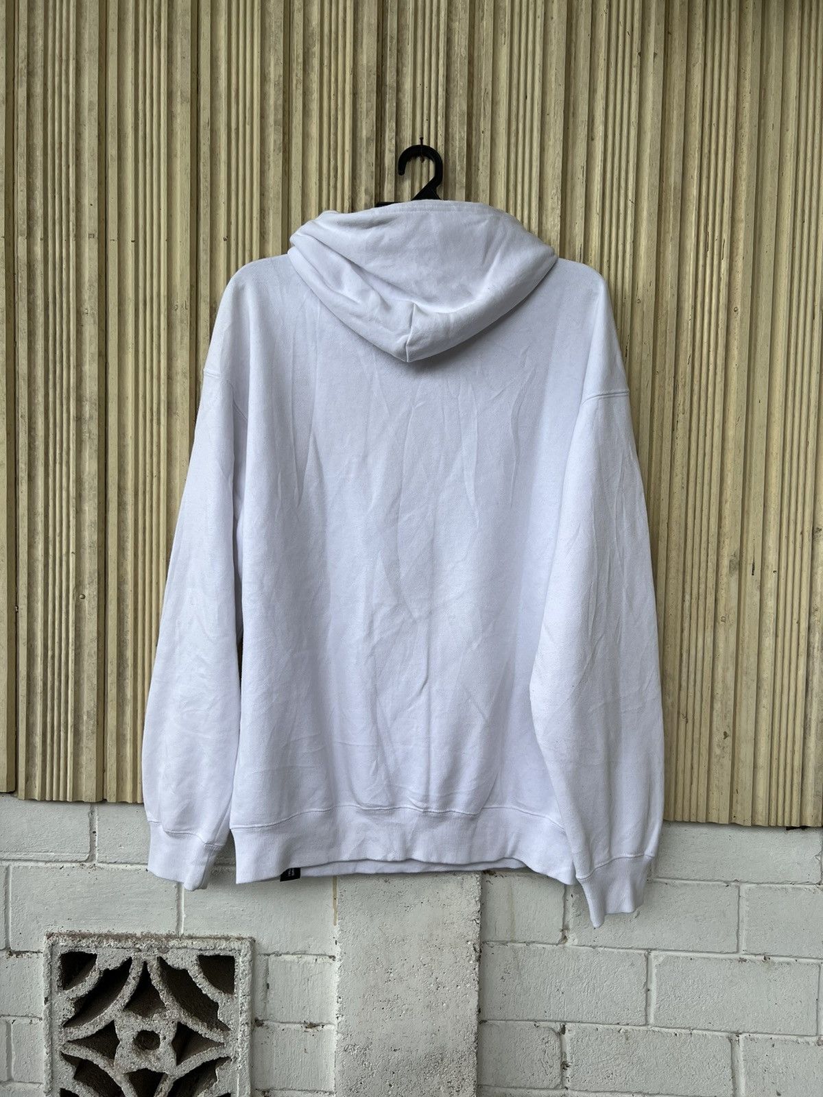 Designer × Japanese Brand × Vintage Vintage ills AMBITION White Hoodie Sweatshirt Size US L / EU 52-54 / 3 - 3 Thumbnail