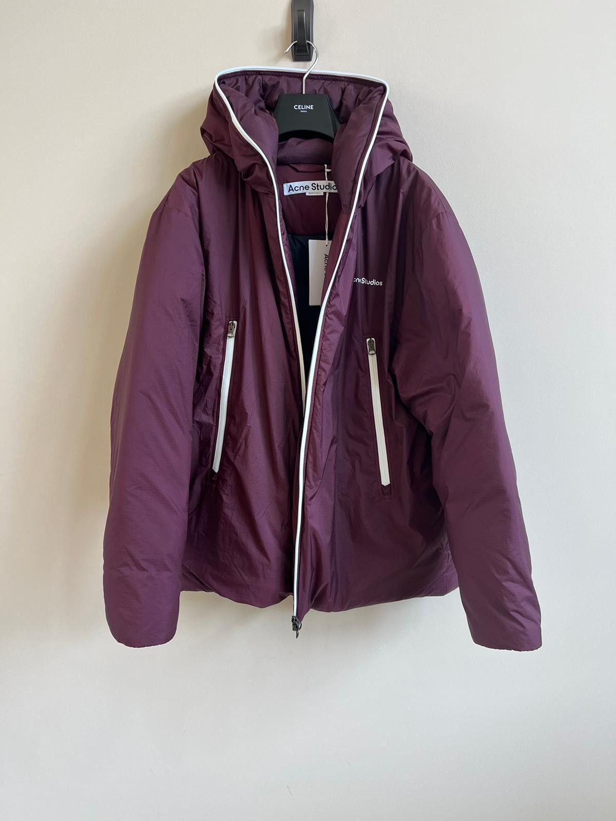 Acne Studios Full Zip Down Jacket FN-MN-OUTW000584 in Burgundy Size US S / EU 44-46 / 1 - 1 Thumbnail