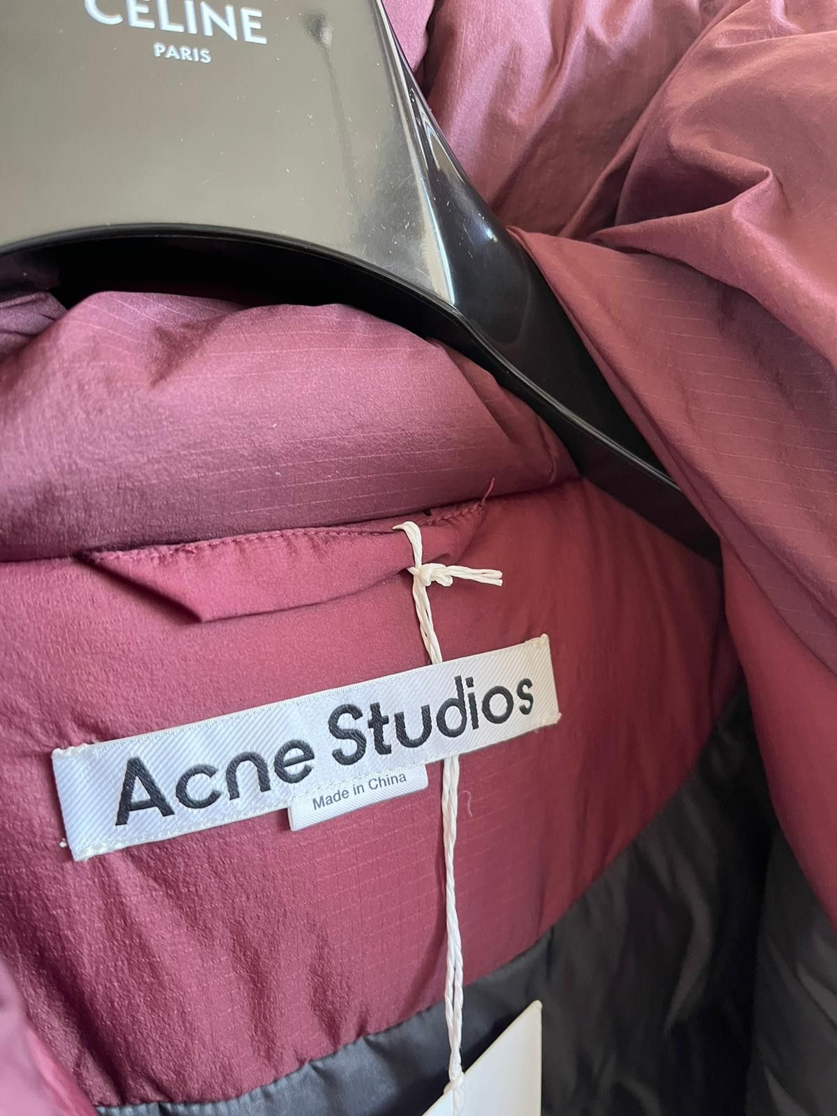 Acne Studios Full Zip Down Jacket FN-MN-OUTW000584 in Burgundy Size US S / EU 44-46 / 1 - 6 Thumbnail