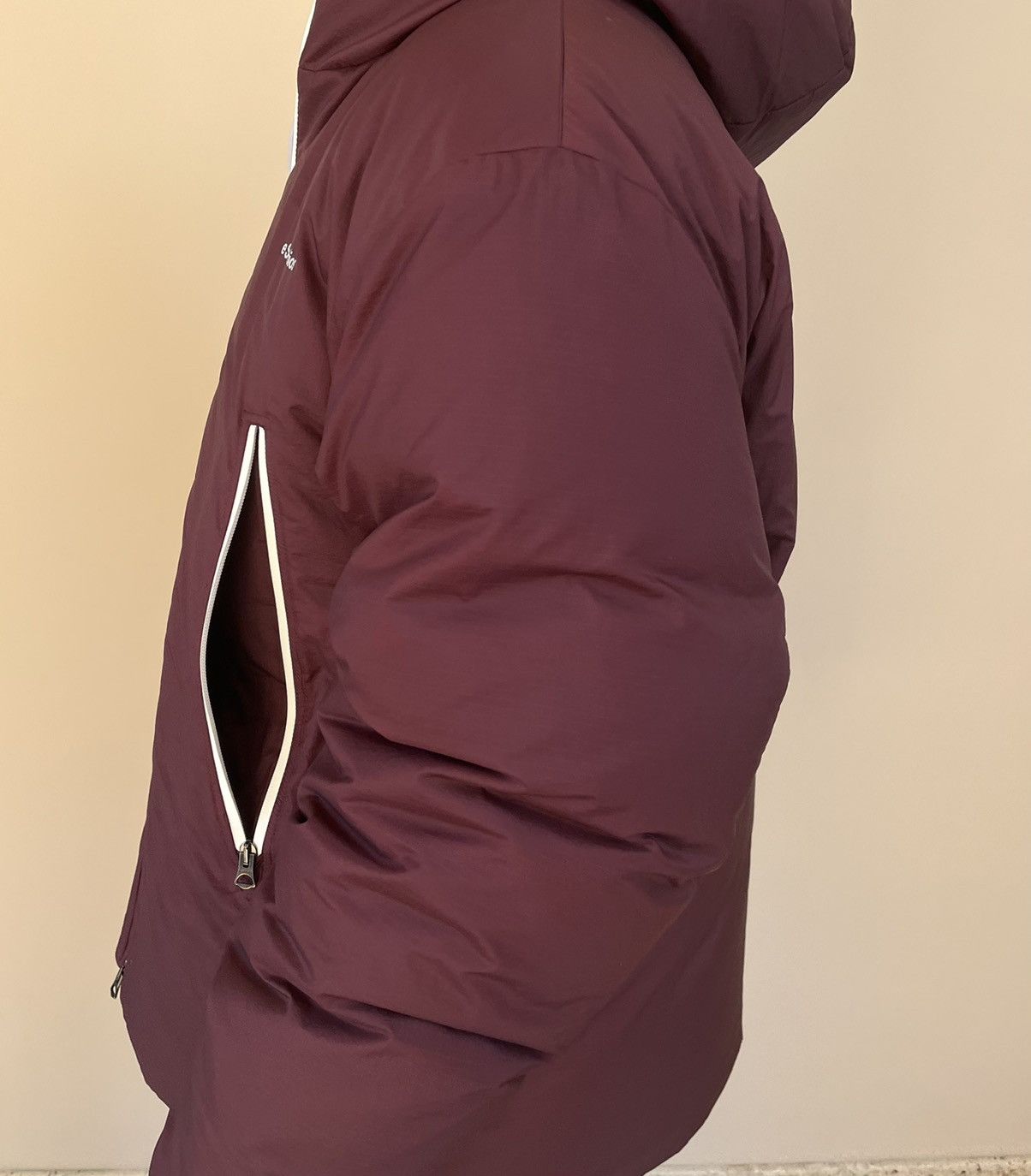 Acne Studios Full Zip Down Jacket FN-MN-OUTW000584 in Burgundy Size US S / EU 44-46 / 1 - 20 Thumbnail