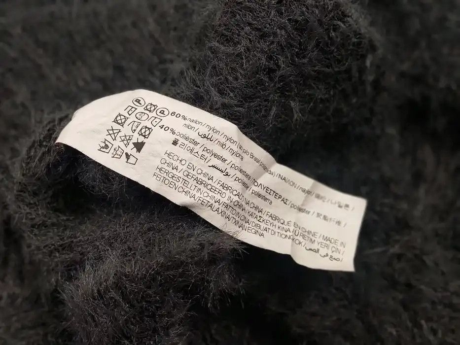 Japanese Brand Vintage 90's Japanese Dark Knit Sweater Mohair Fuzzy Style Size M / US 6-8 / IT 42-44 - 8 Thumbnail