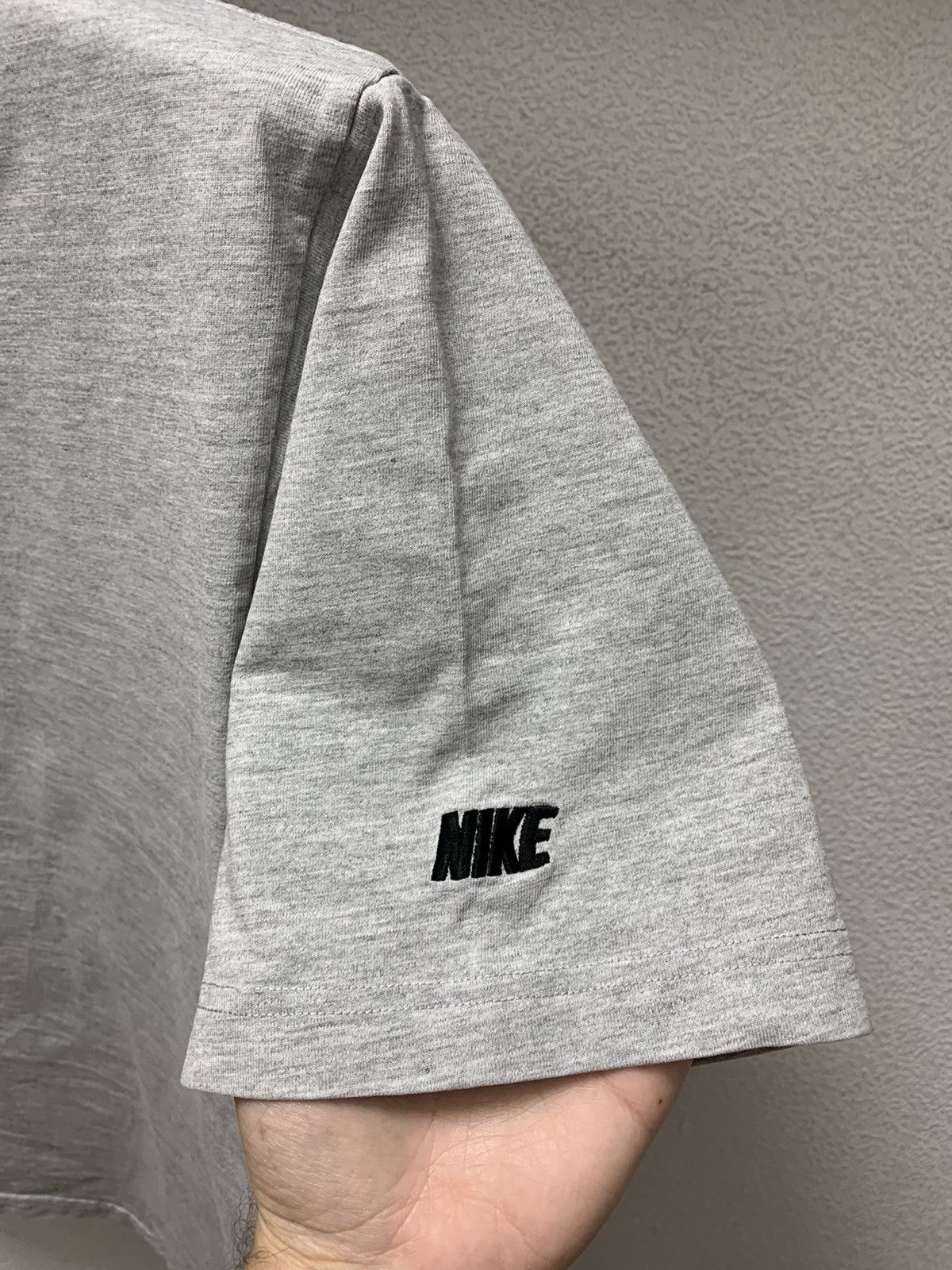 Nike Nike vintage central logo oversized t-shirt S-M red tag 1990 Size US S / EU 44-46 / 1 - 3 Thumbnail