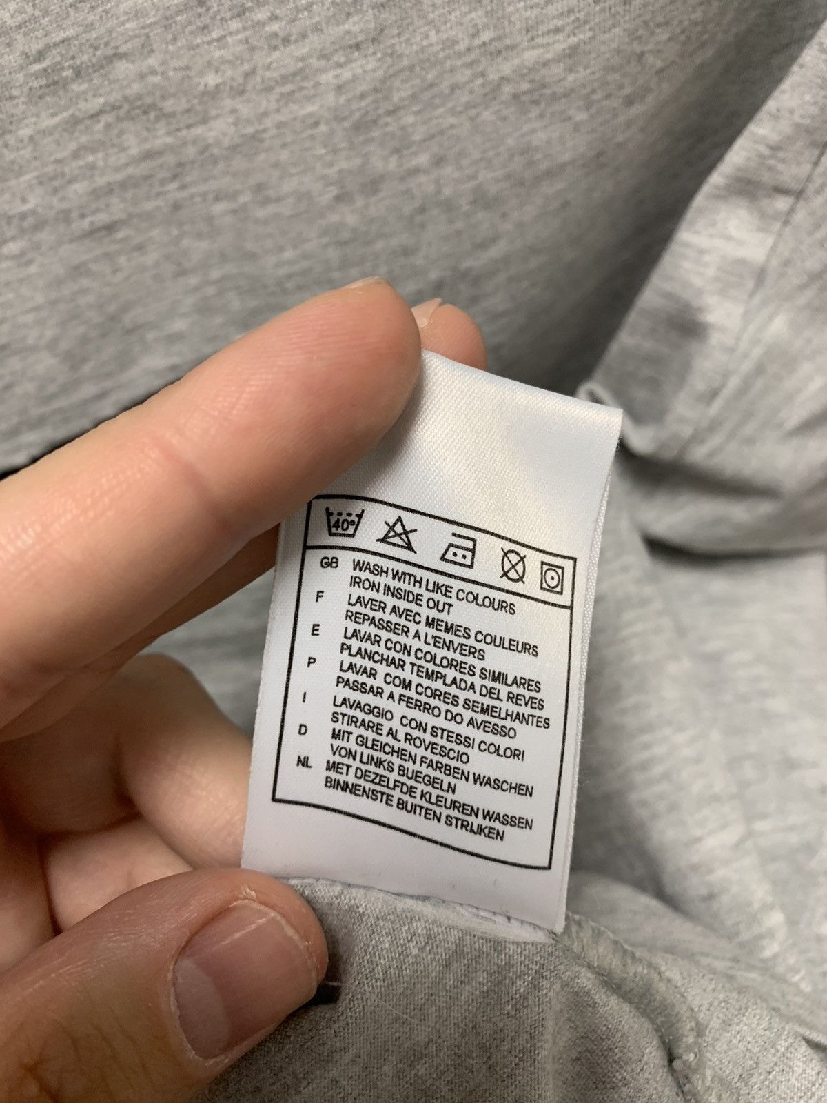 Nike Nike vintage central logo oversized t-shirt S-M red tag 1990 Size US S / EU 44-46 / 1 - 9 Thumbnail