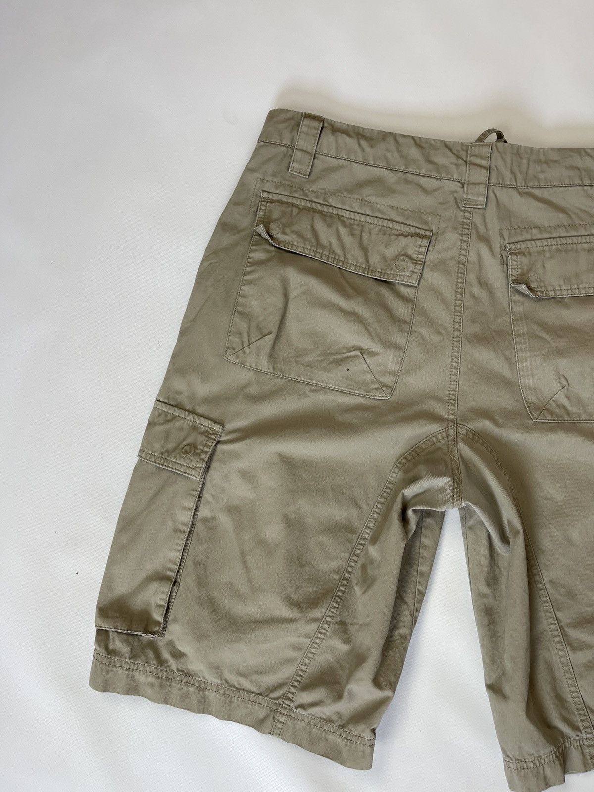 Nike Nike vintage y2k beige utility military style cargo shorts Size US 36 / EU 52 - 14 Thumbnail