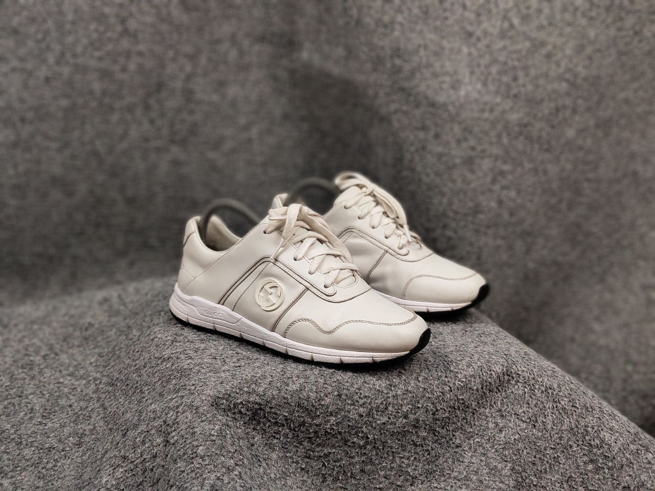 Gucci Gucci Authentic Miro Soft Casual White logo Leather Sneakers Size US 5.5 / EU 38 - 7 Thumbnail