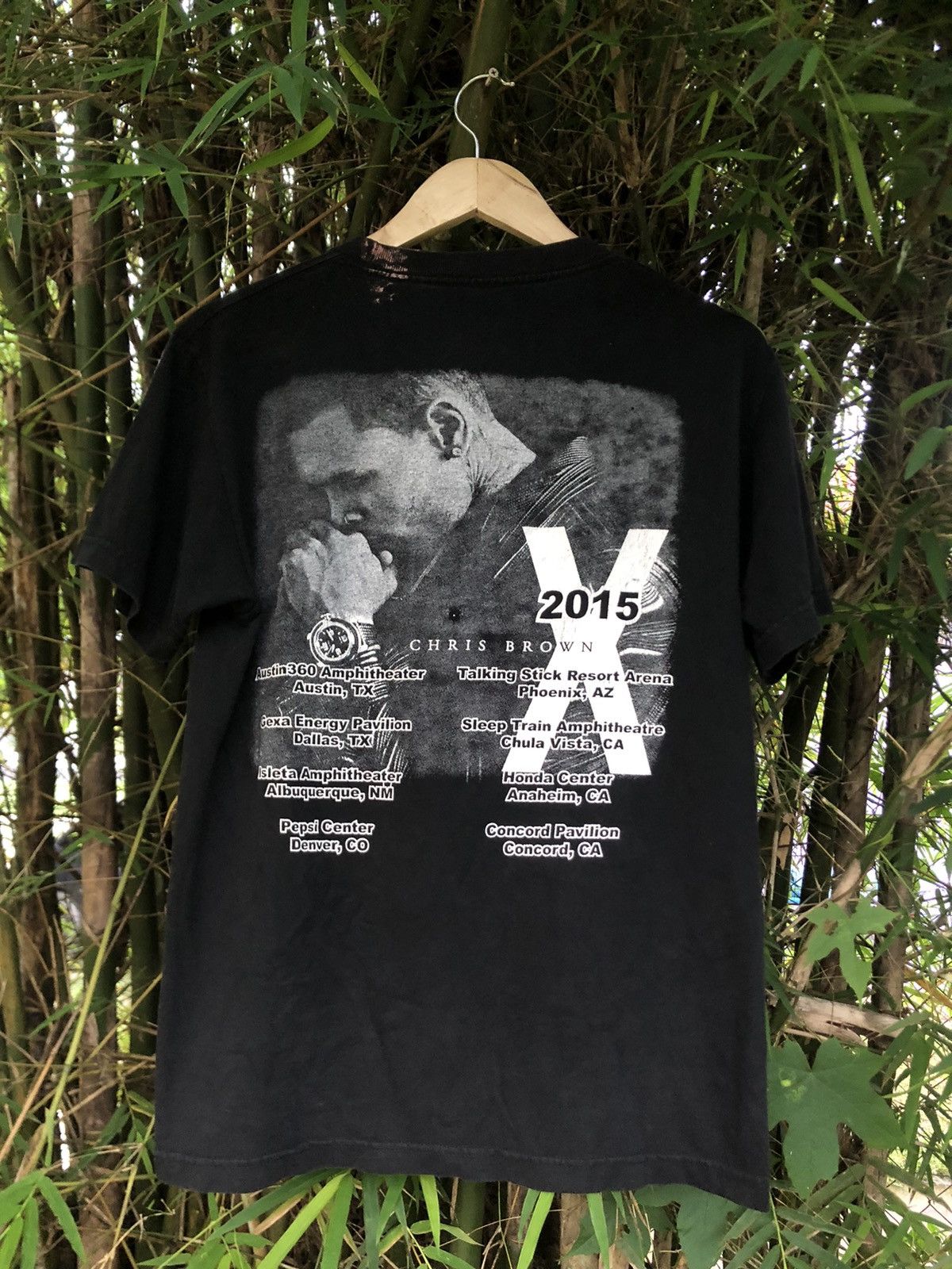 Band Tees Rare Chris Brown Original Tour tee Size US M / EU 48-50 / 2 - 5 Thumbnail