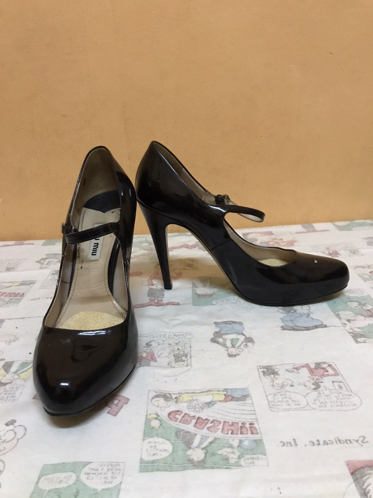Miu Miu ‼️MIU MIU HIGH HEELED Size US 7.5 / IT 37.5 - 2 Thumbnail