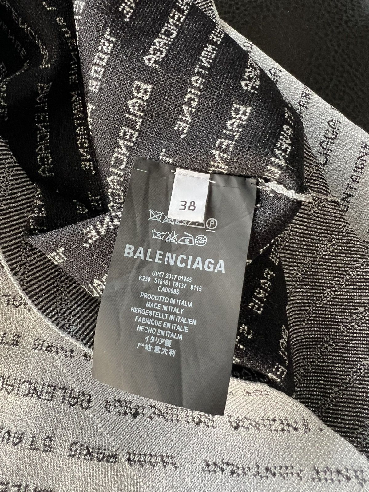 Balenciaga Balenciaga Silver All Over Logo Lurex Knit Crewneck Sweater Size S / US 4 / IT 40 - 5 Thumbnail