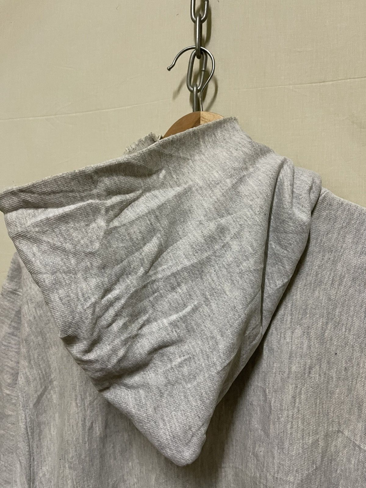 Champion × Vintage Vintage Thrashed 90s USA Champion Reverse Weave Hoodie Size US L / EU 52-54 / 3 - 17 Thumbnail